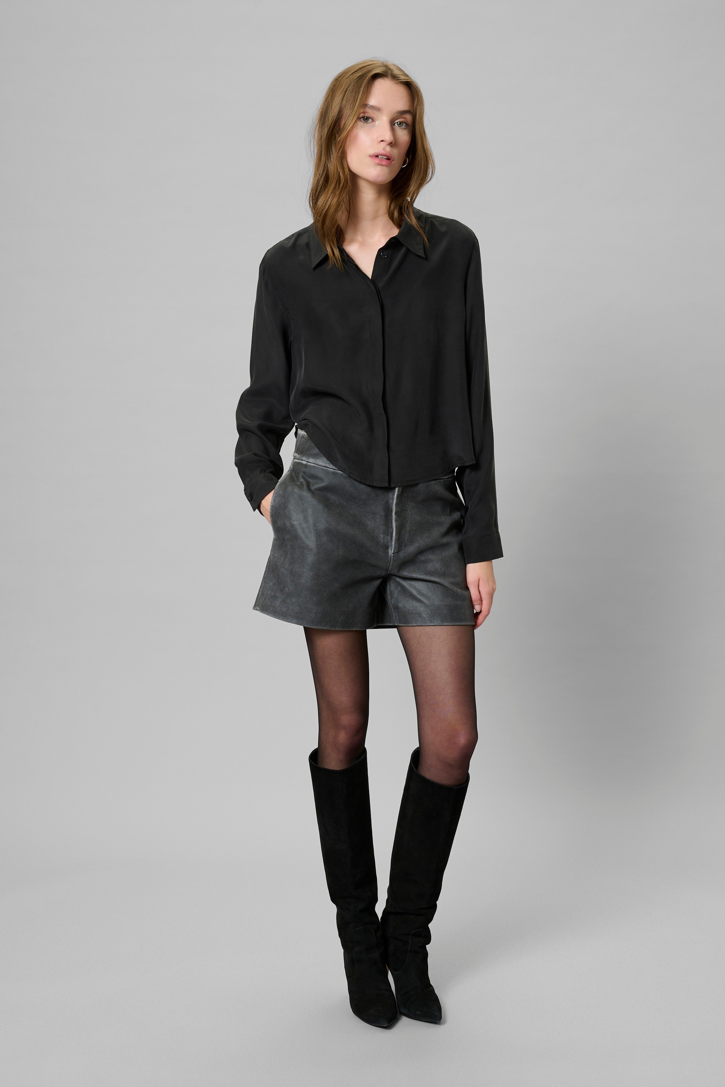 MWSilk Shirt LOOKBOOK FRONT 10705353-100031