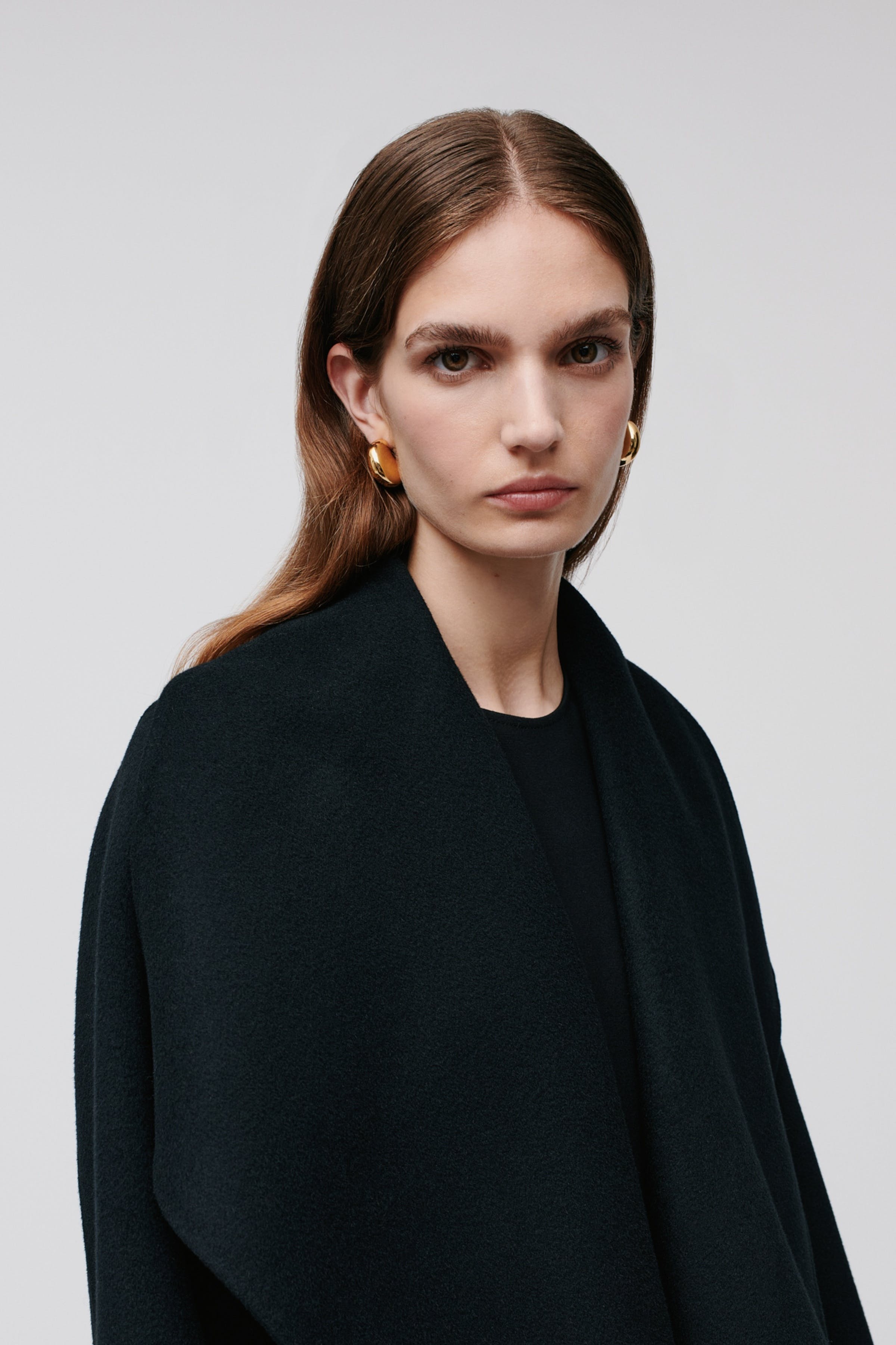 CARRIE ROSE Coat LOOKBOOK DETAIL 30600562-BK999