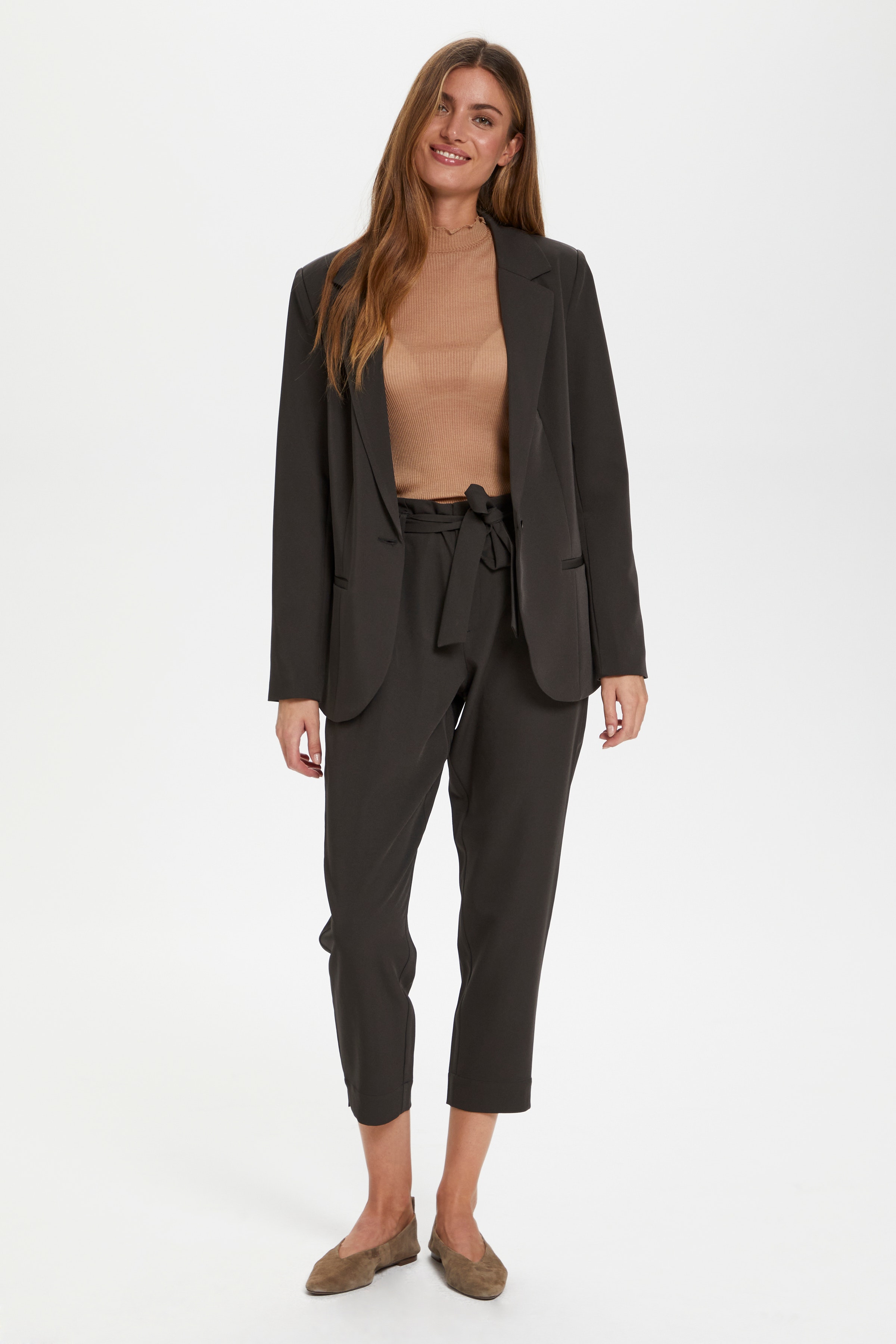 IzraSZ Bukser LOOKBOOK FRONT 30511424-190000