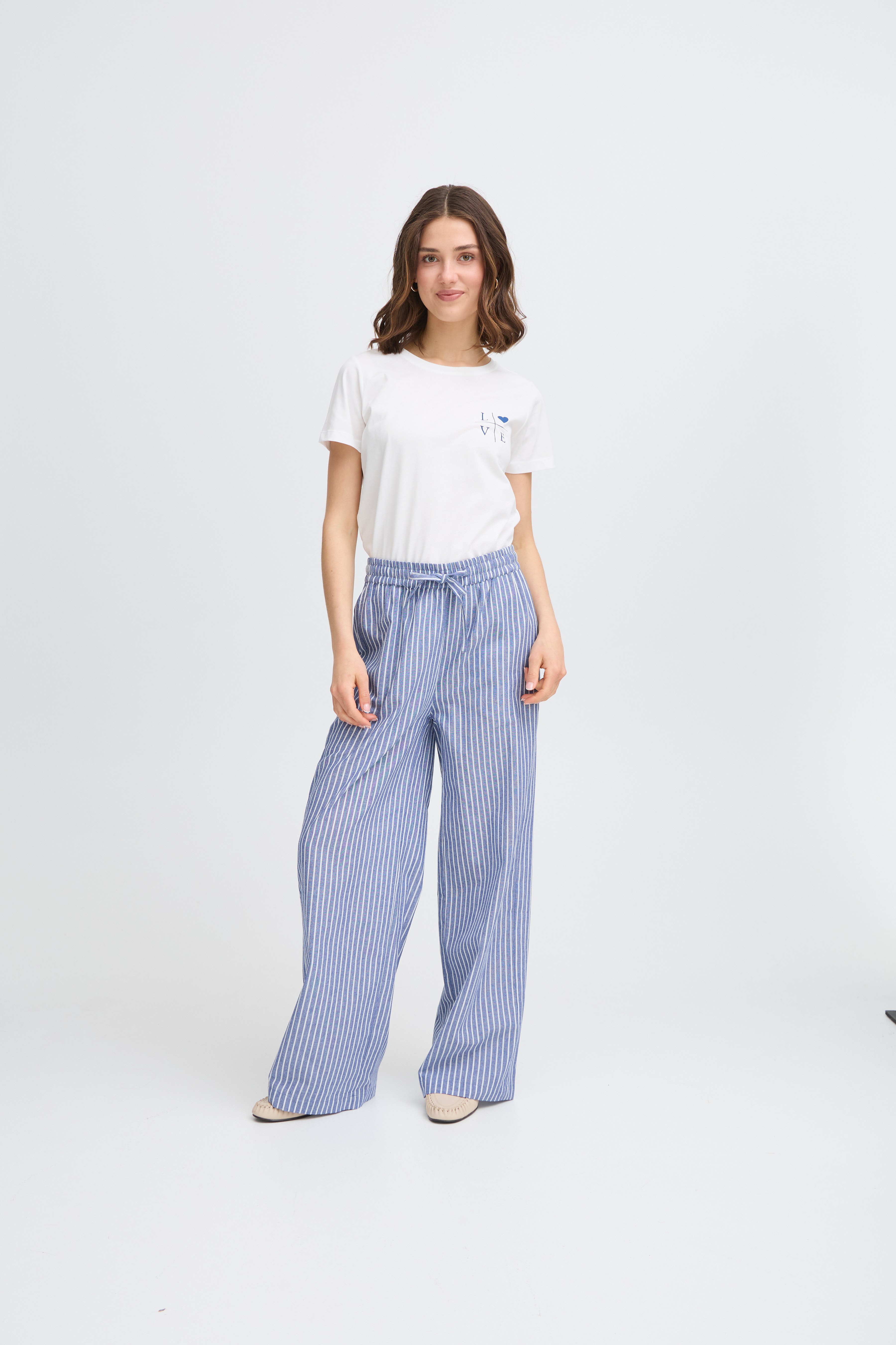 FRBONNIE Trousers LOCATION NONE 20616309-205554