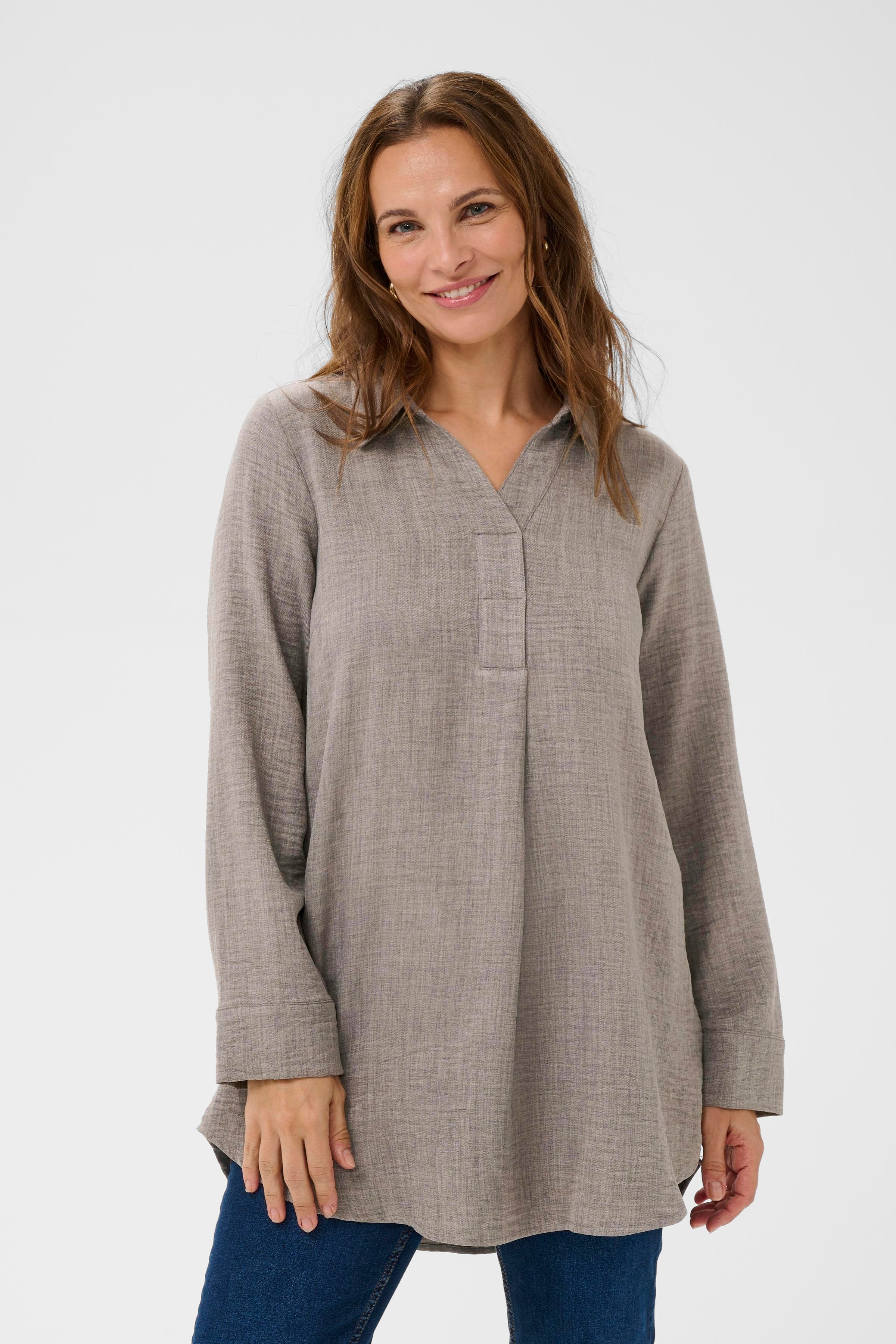 BPoda Tunika LOOKBOOK FRONT 40200074-1813041