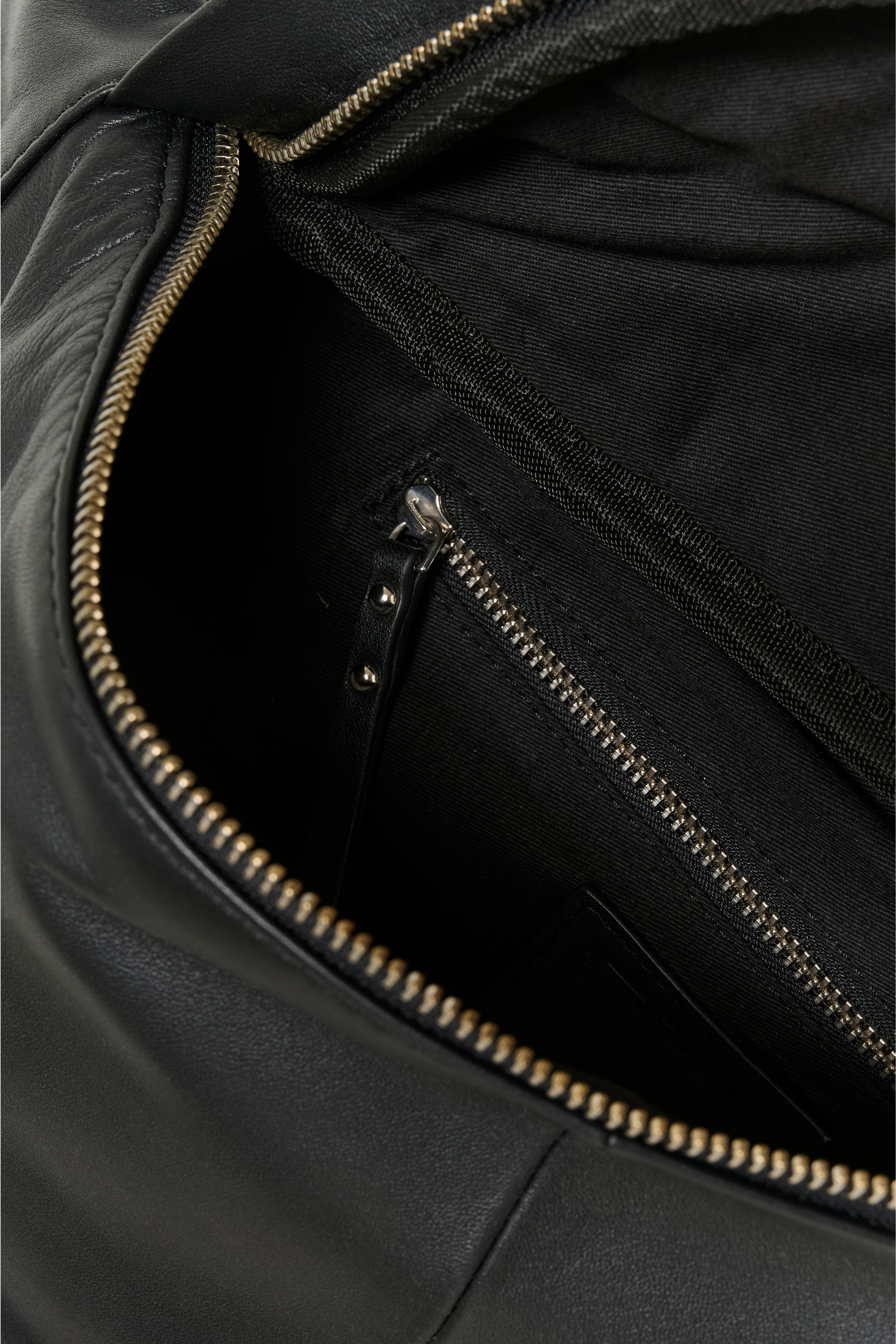 AvikaIW Bumbag PACK DETAIL 30110718-194008