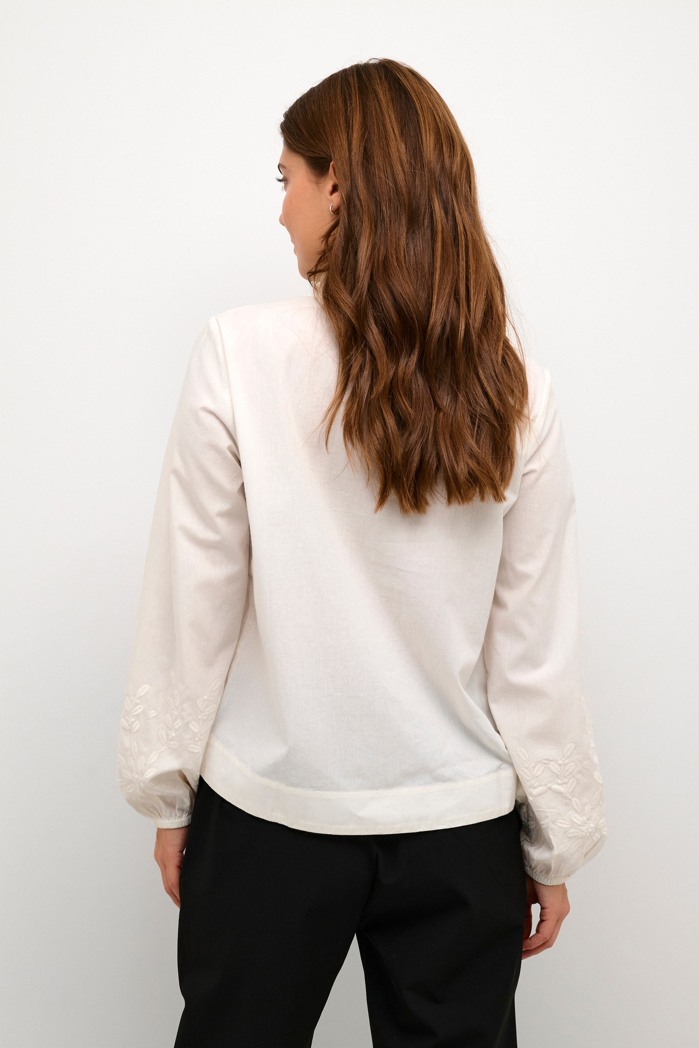 BPandres Blus LOOKBOOK BACK 10590406-110602B