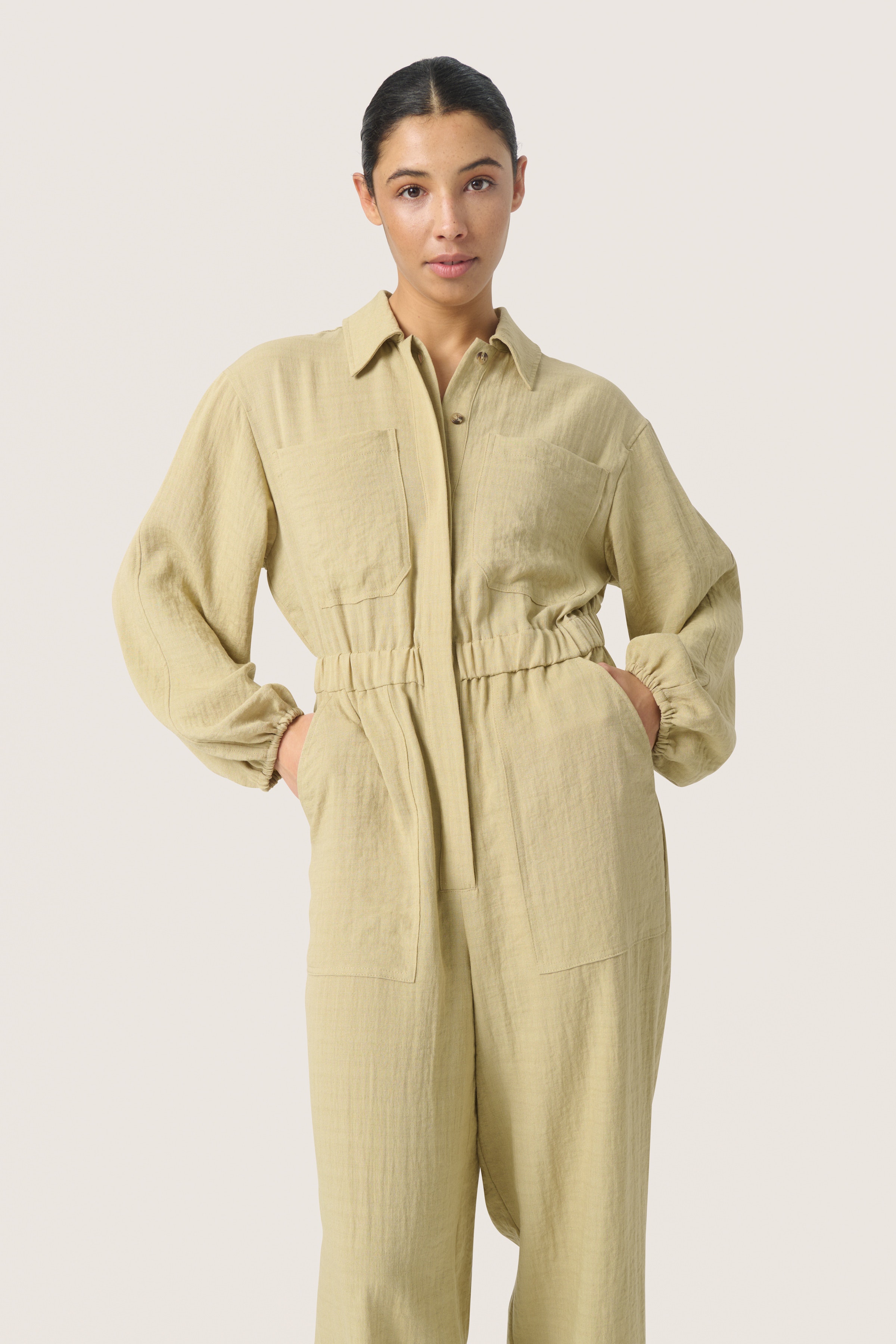 SLViggie Jumpsuit LOOKBOOK FRONT 30407380-151115