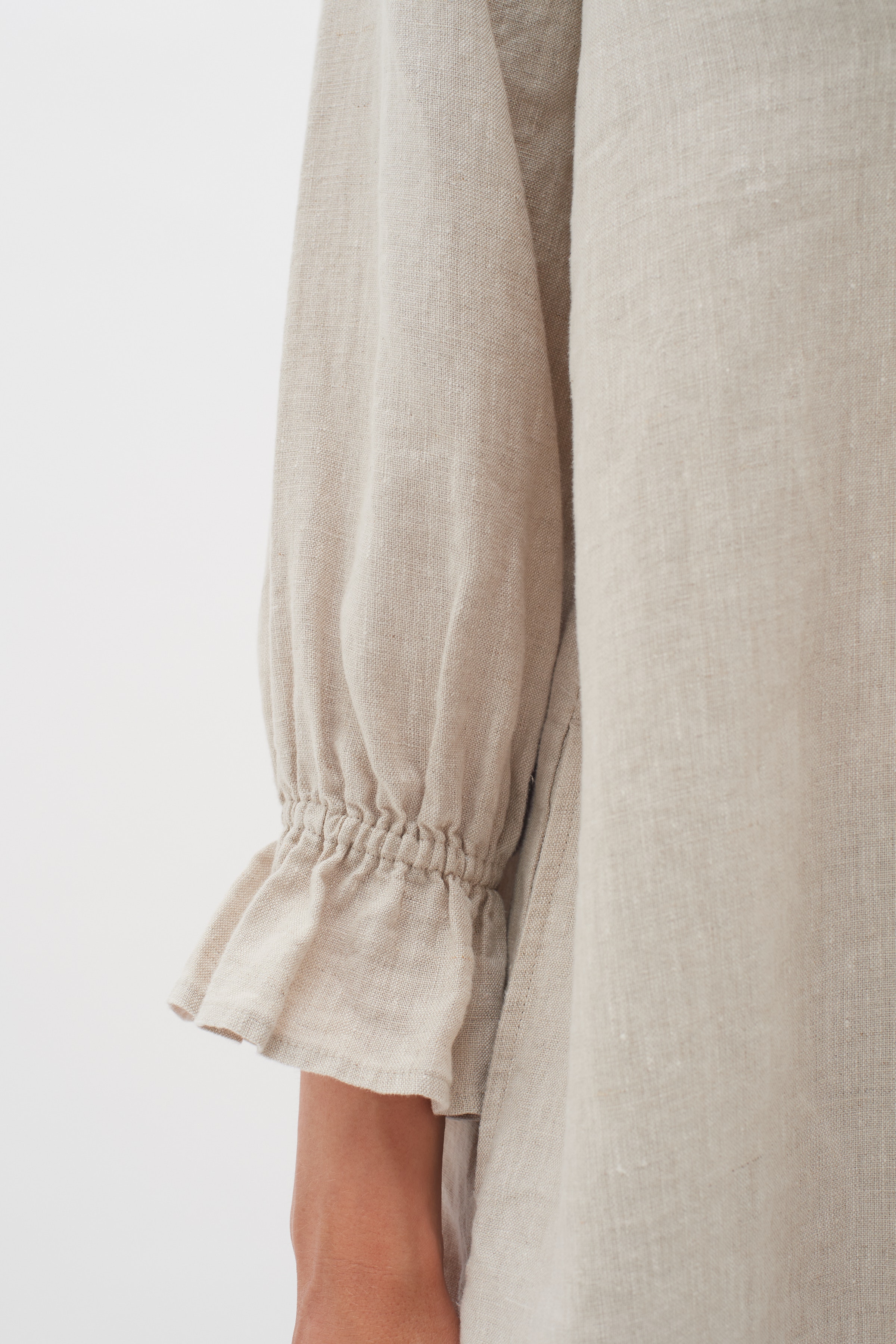 PegIW Linen Dress LOOKBOOK DETAIL 30109180-1304031