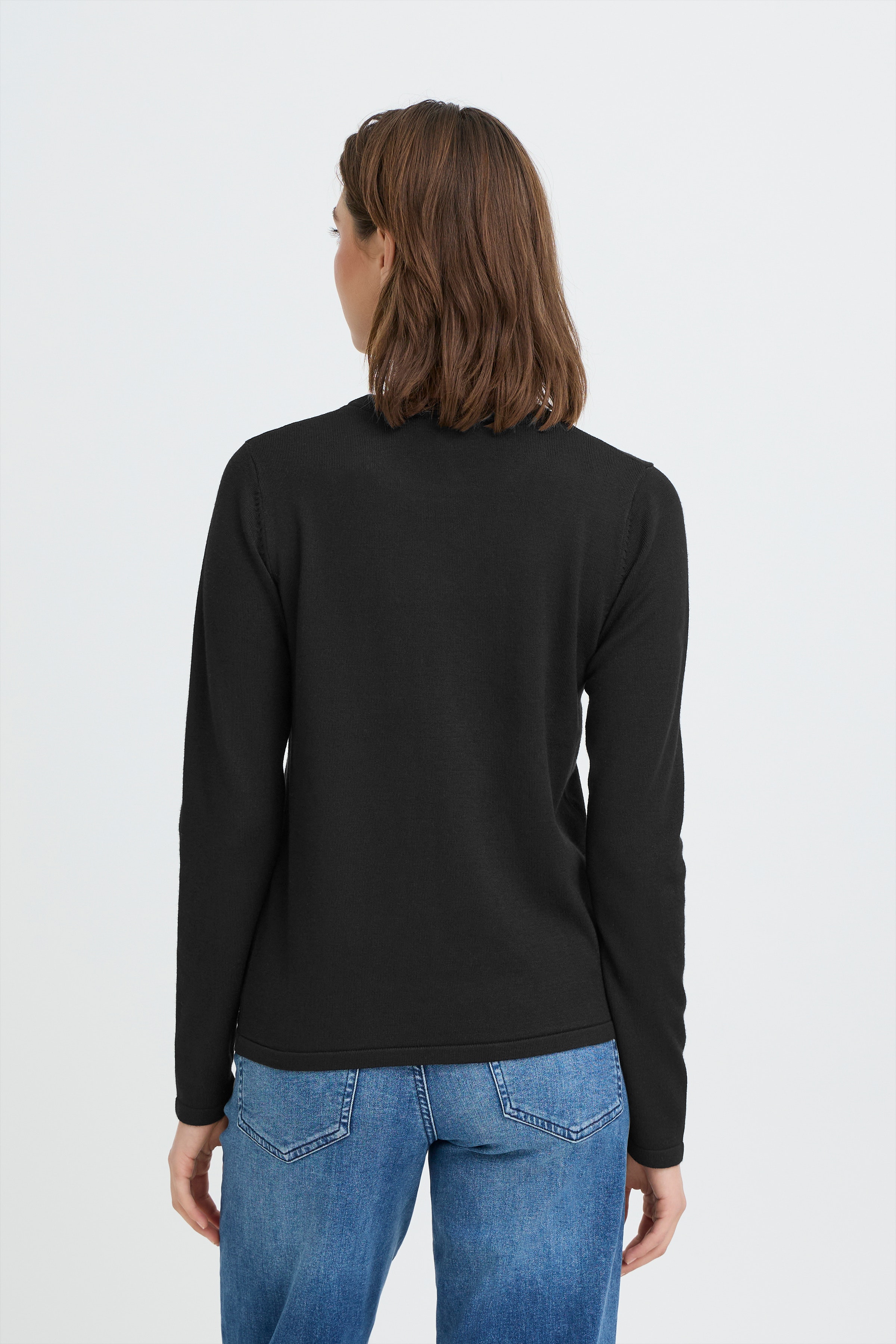 IHLULS O-Neck Pullover LOOKBOOK BACK 20125814-194008