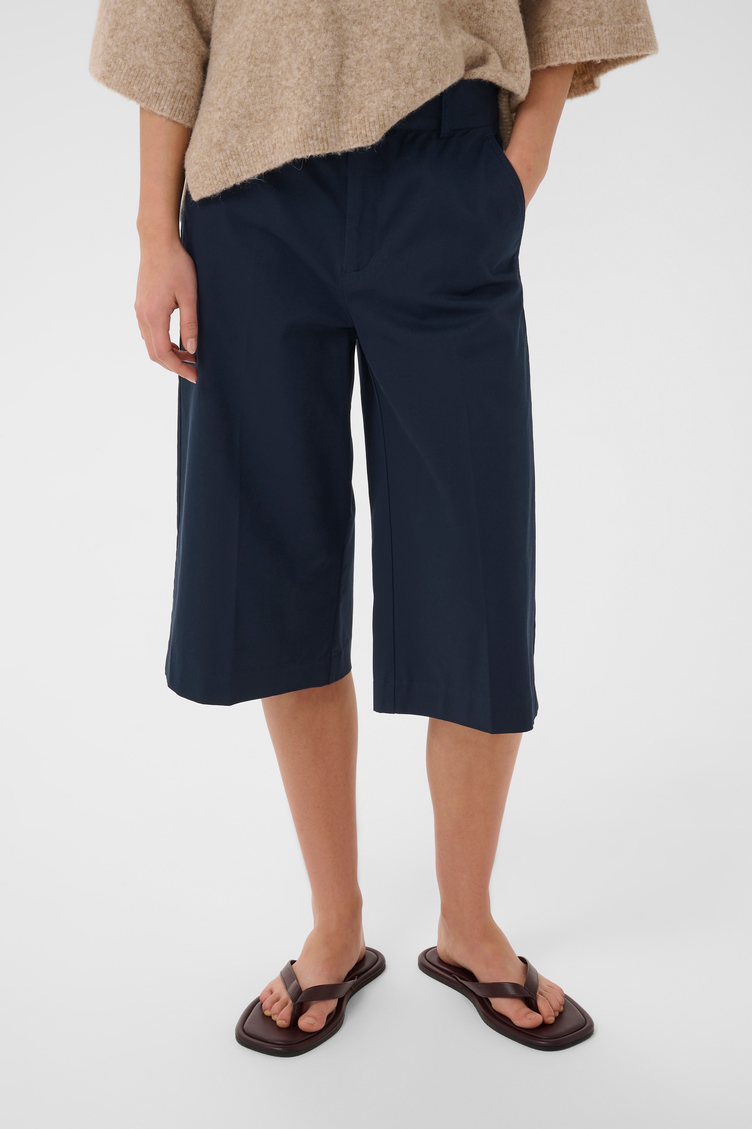 DIAZIW Culotte Trousers / Shorts LOOKBOOK FRONT 30112320-193831