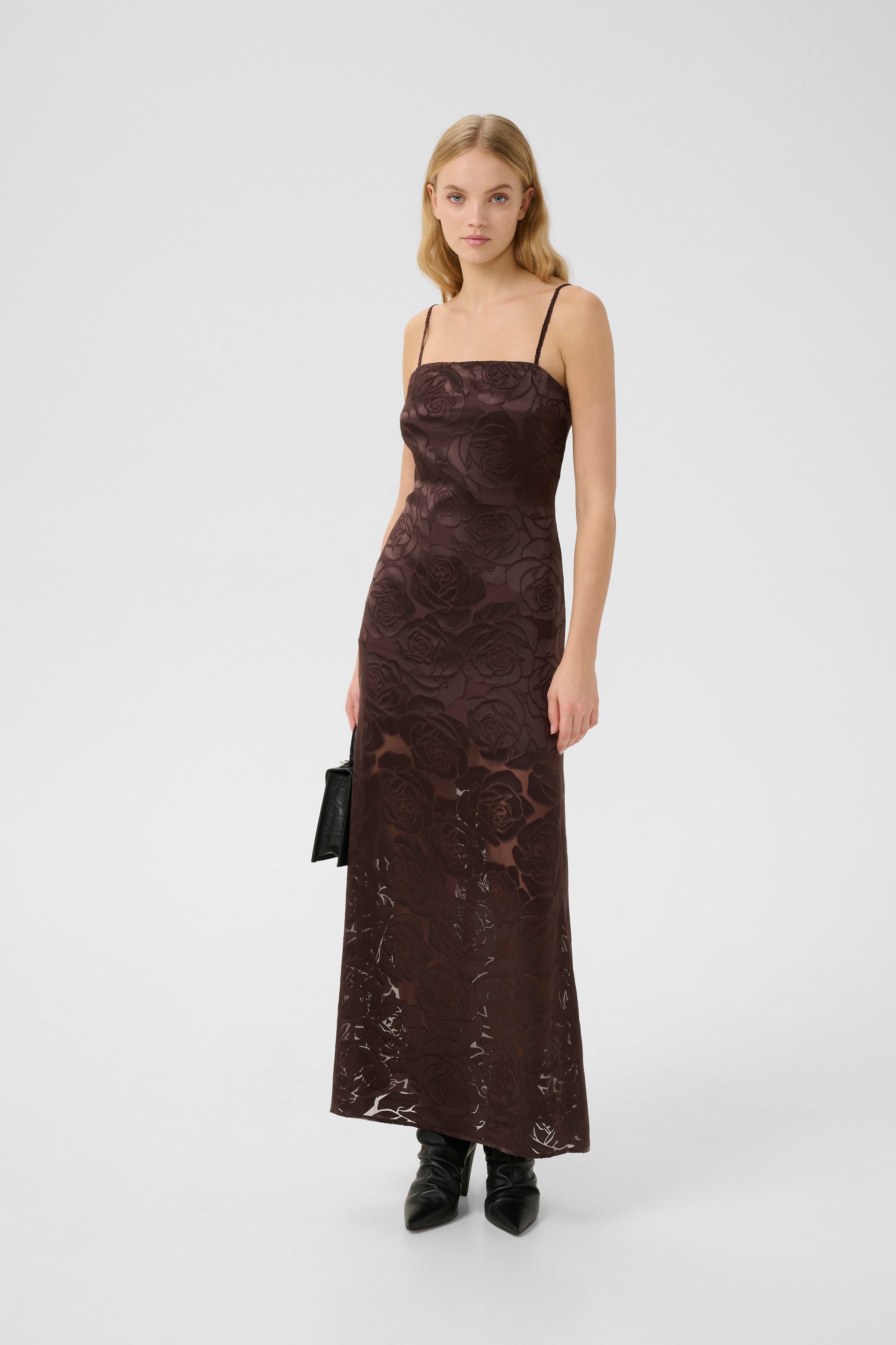 GZanuk Kleid LOOKBOOK FRONT 10910642-191106