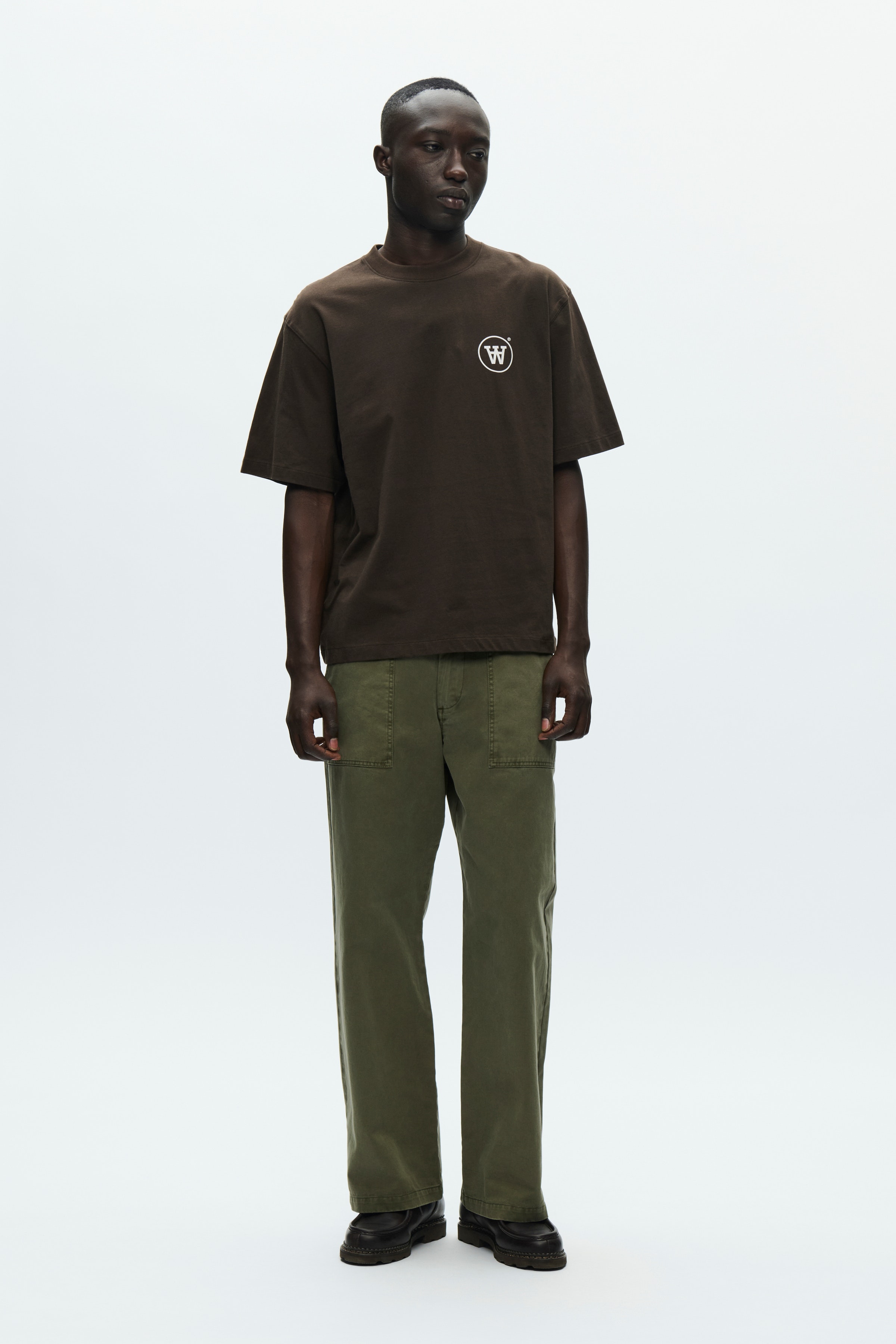 WWLiam T-shirt LOOKBOOK FRONT 30251548-190840