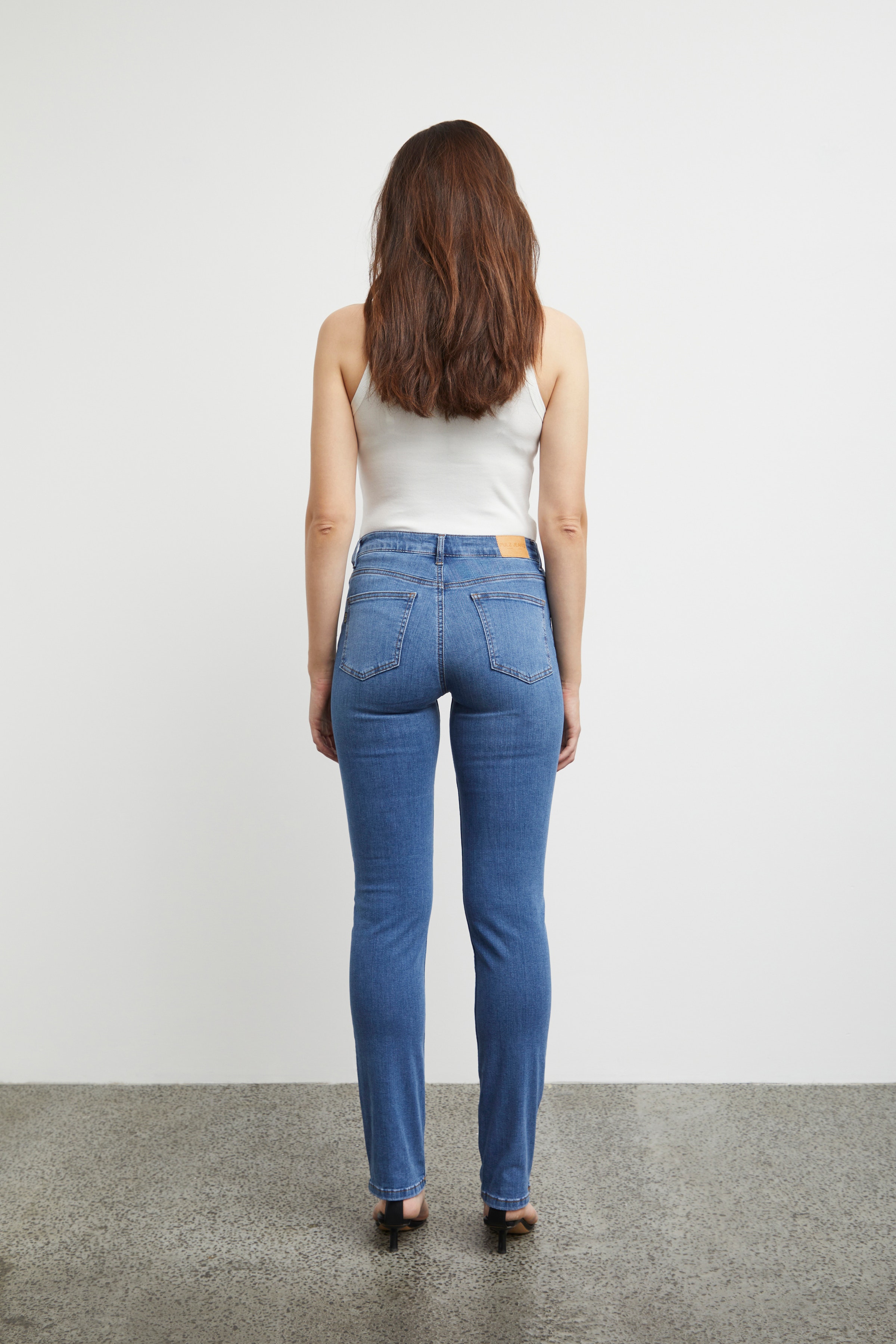 PZEMMA HW Jeans Medium Straight Leg LOCATION NONE 50206336-200005