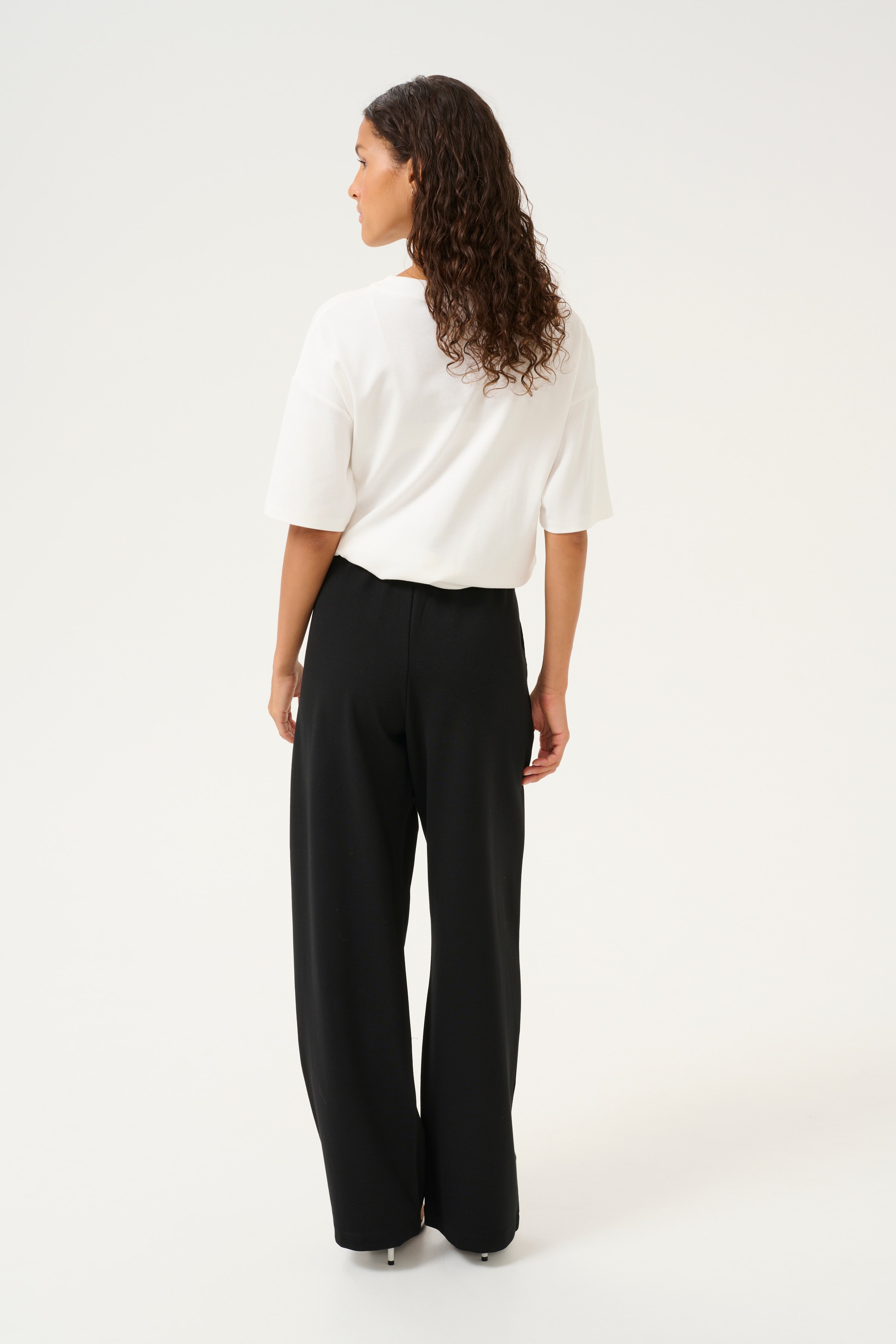 KBSoff Trousers LOOKBOOK FRONT 10105342-194008