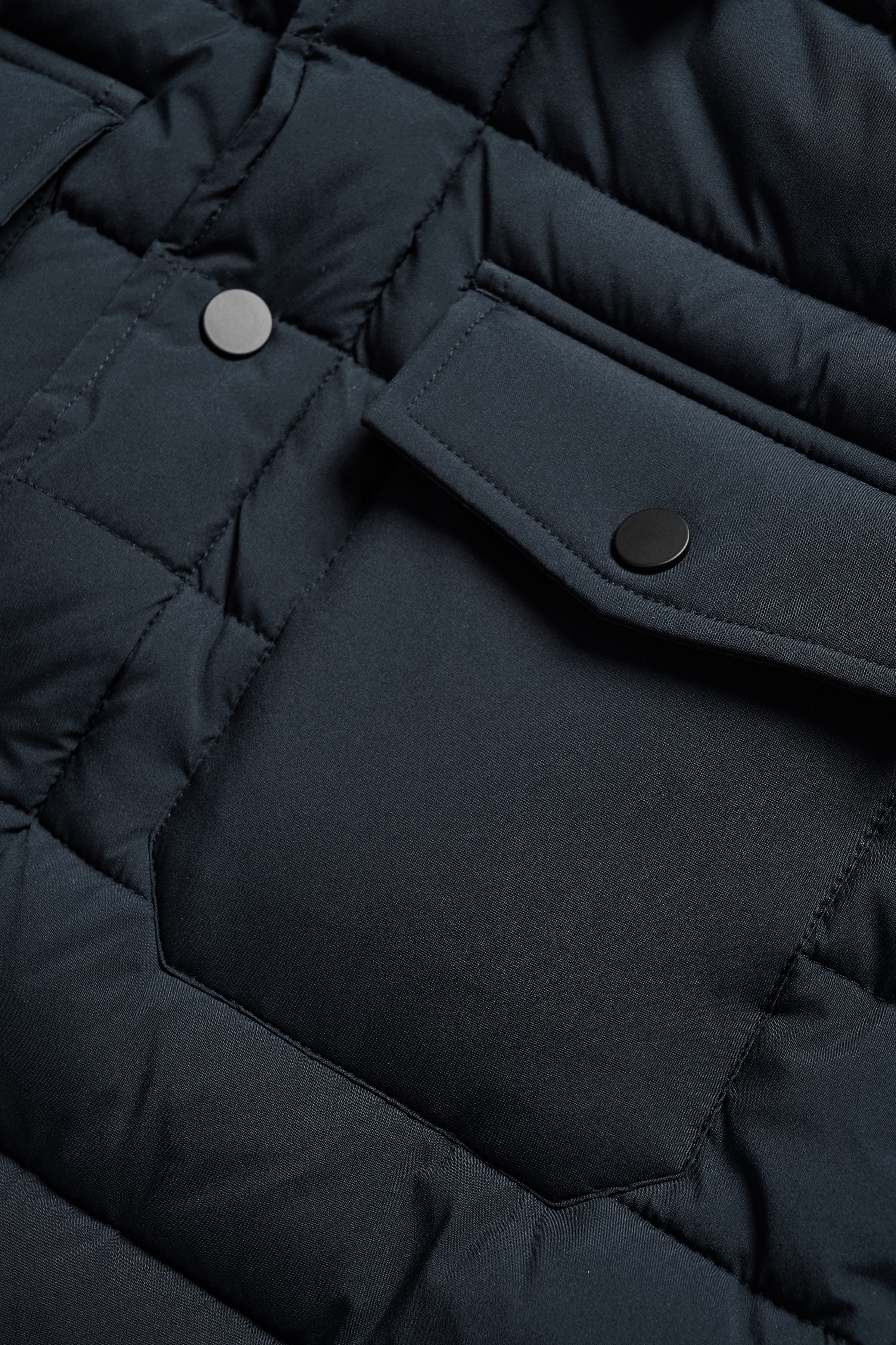 MAclutch Outerwear PACK DETAIL 30207479-194011