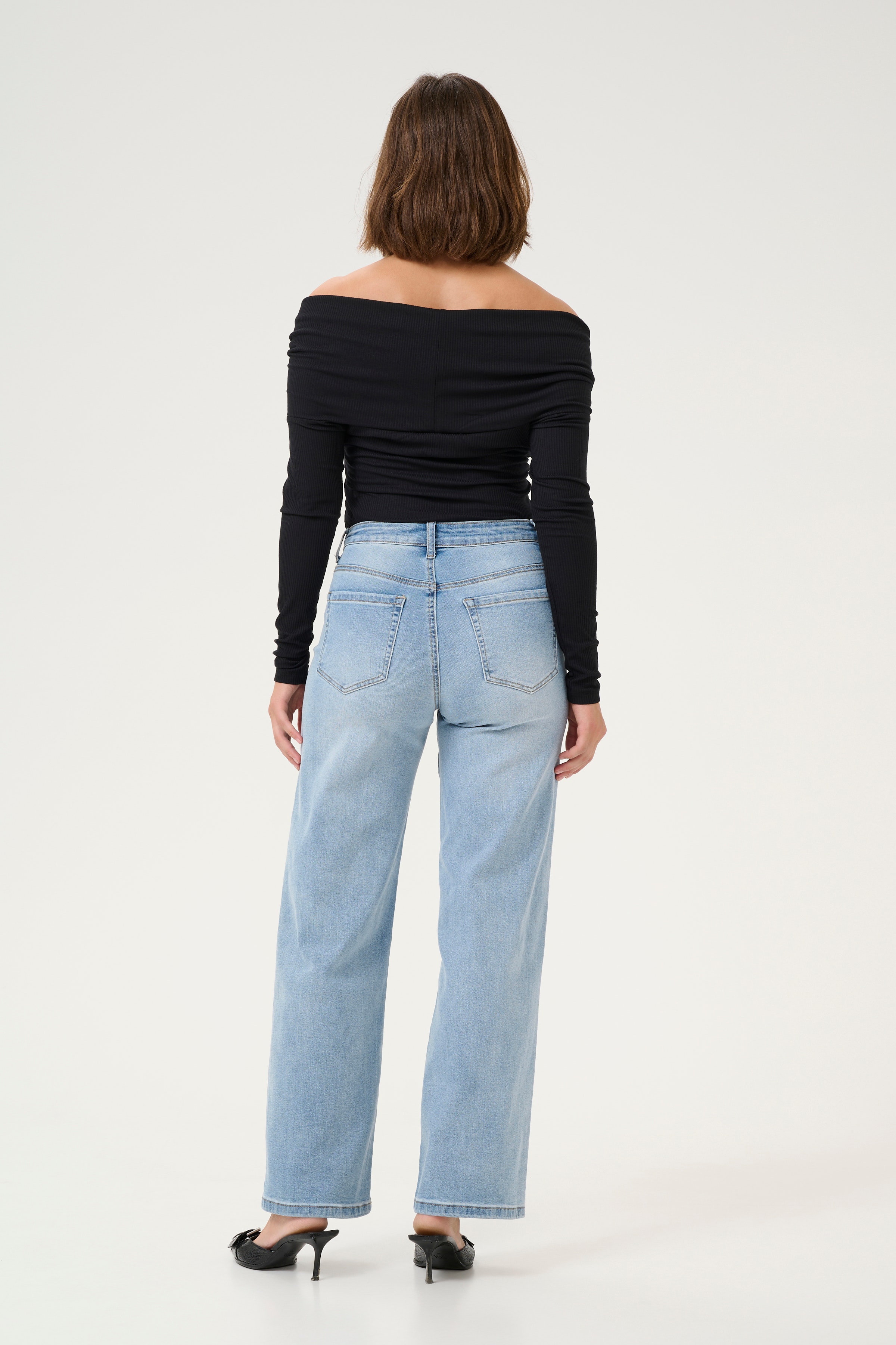 KAkarla Wide Jeans LOOKBOOK BACK 10507619-101012