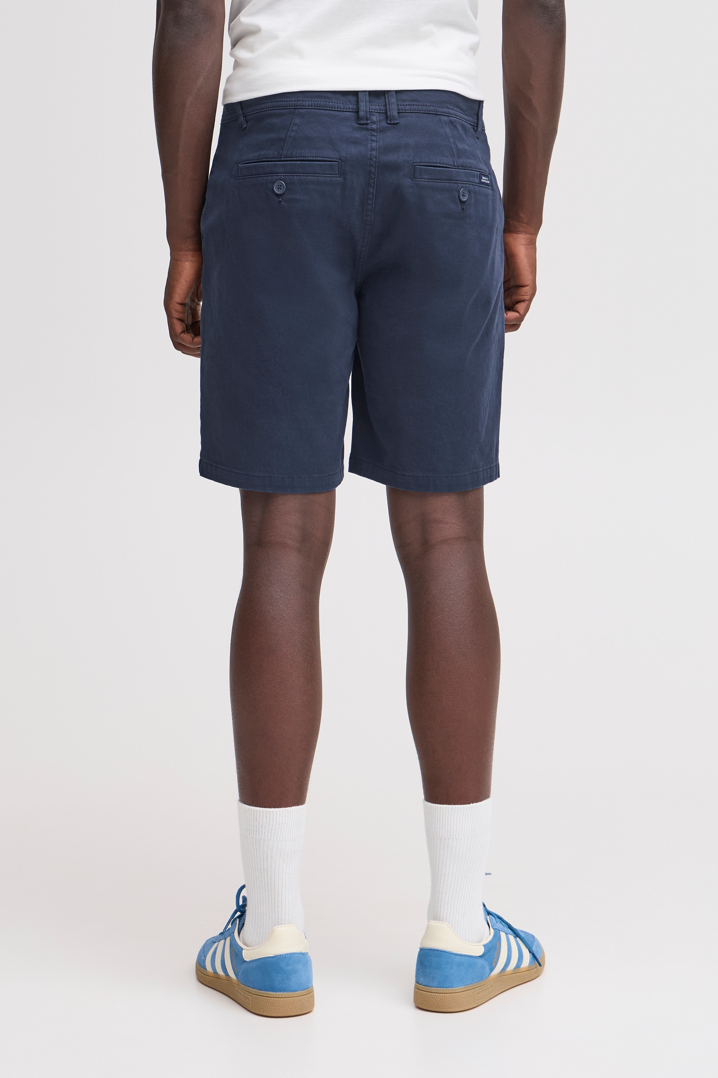 Shorts LOOKBOOK BACK 20717880-194024