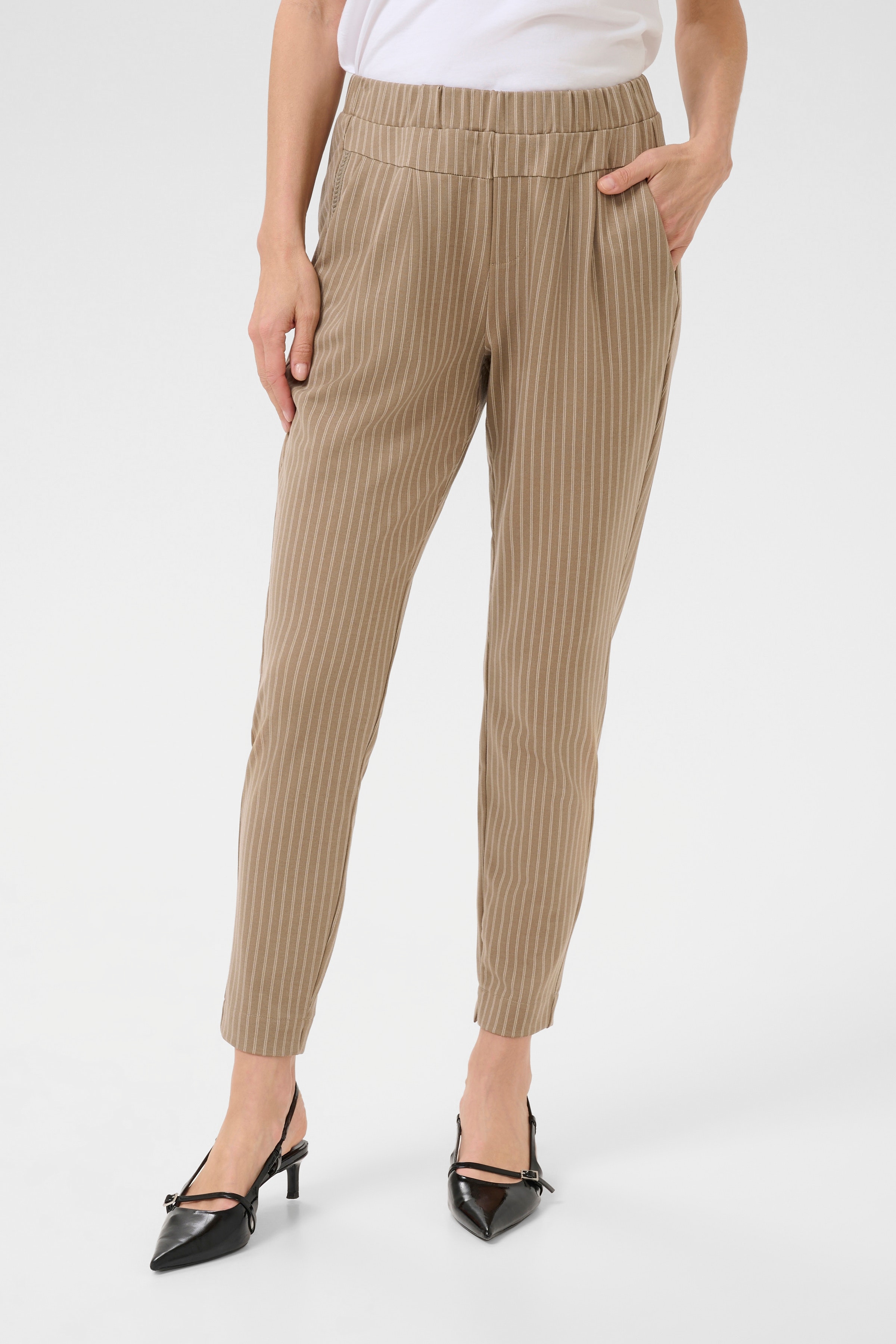 CRAnett Trousers LOOKBOOK FRONT 10610340-107931