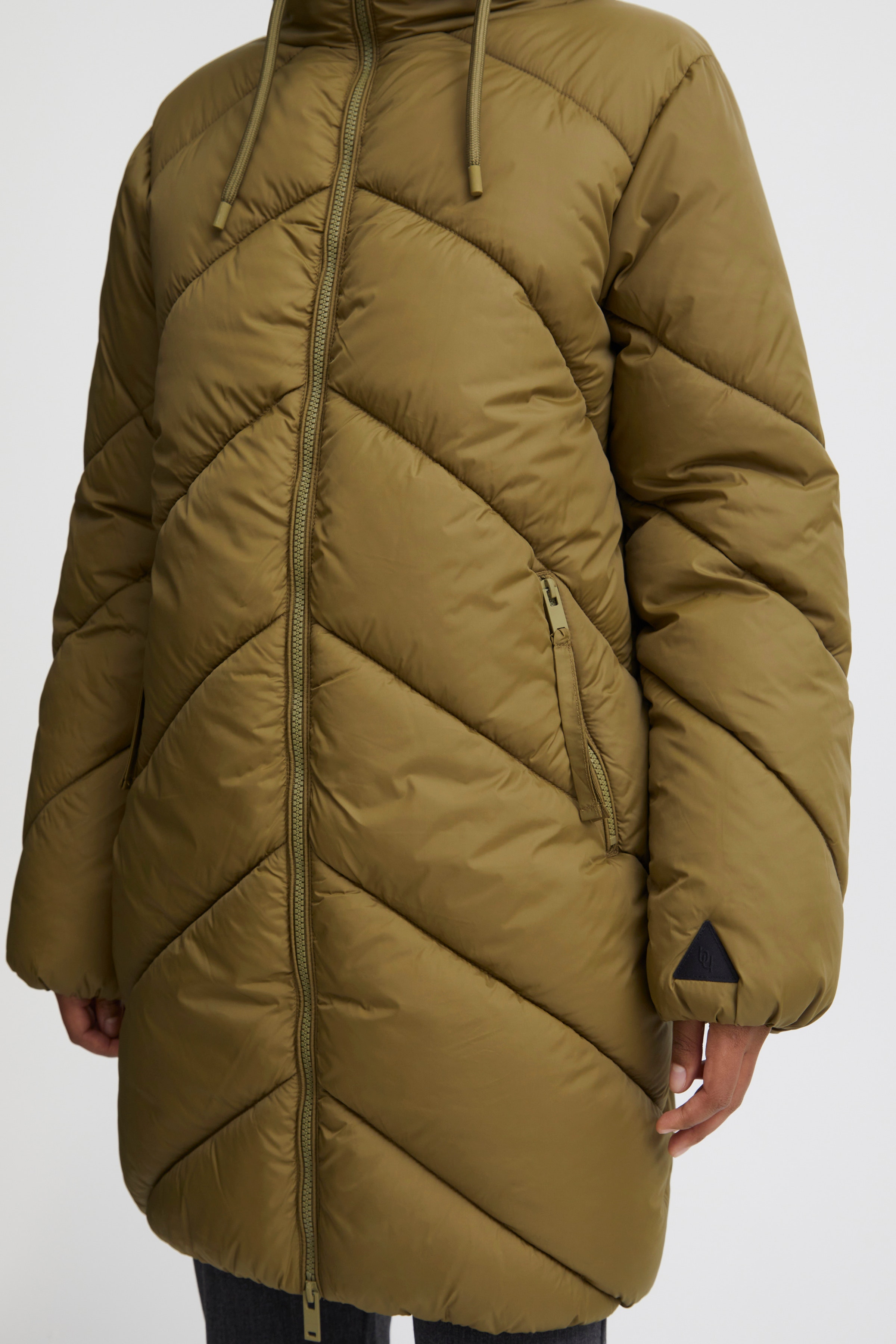 BYBOMINA Oberbekleidung LOOKBOOK DETAIL 20815101-190622