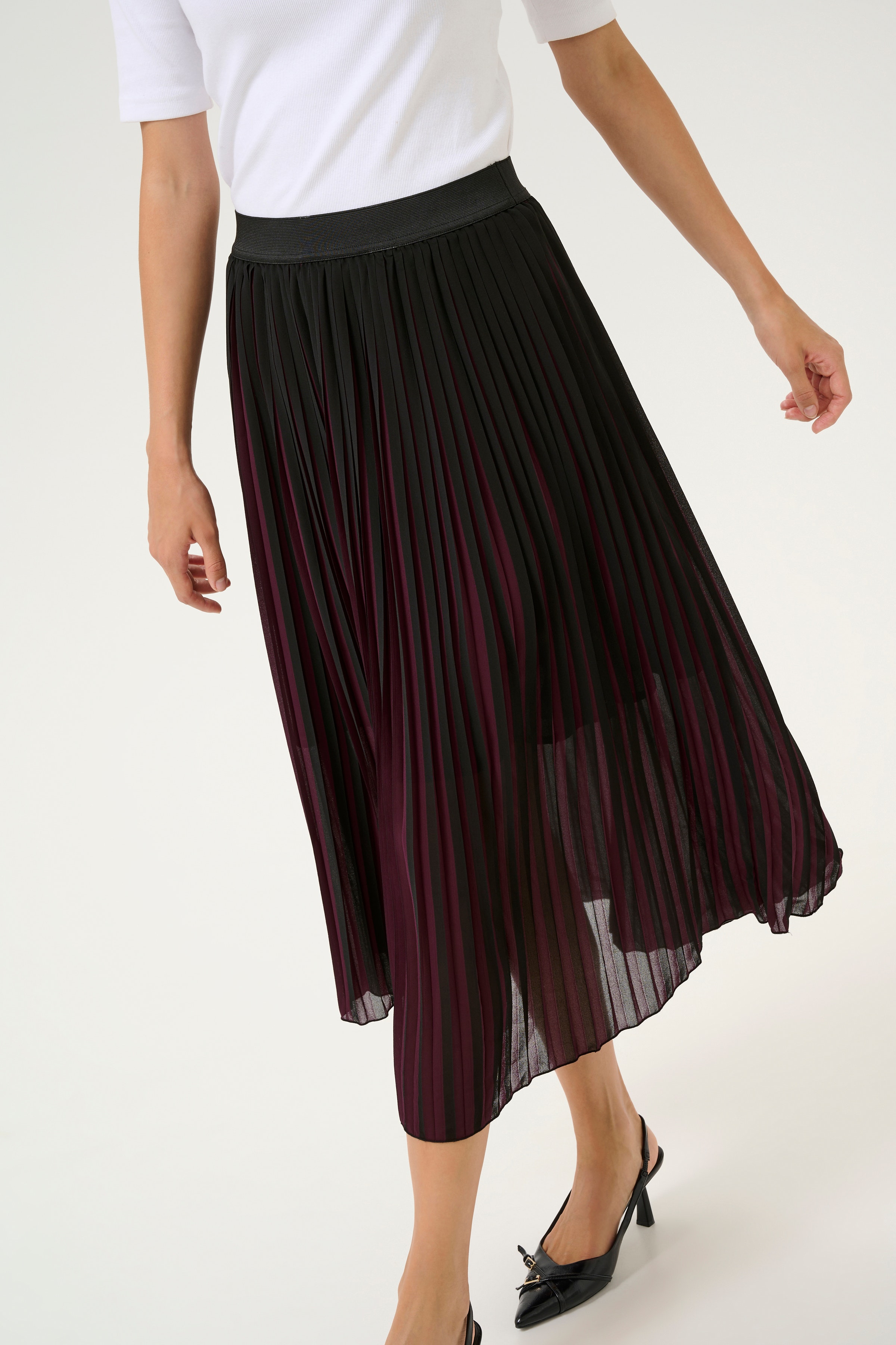 KAlarke Skirt LOOKBOOK DETAIL 10509802-107546