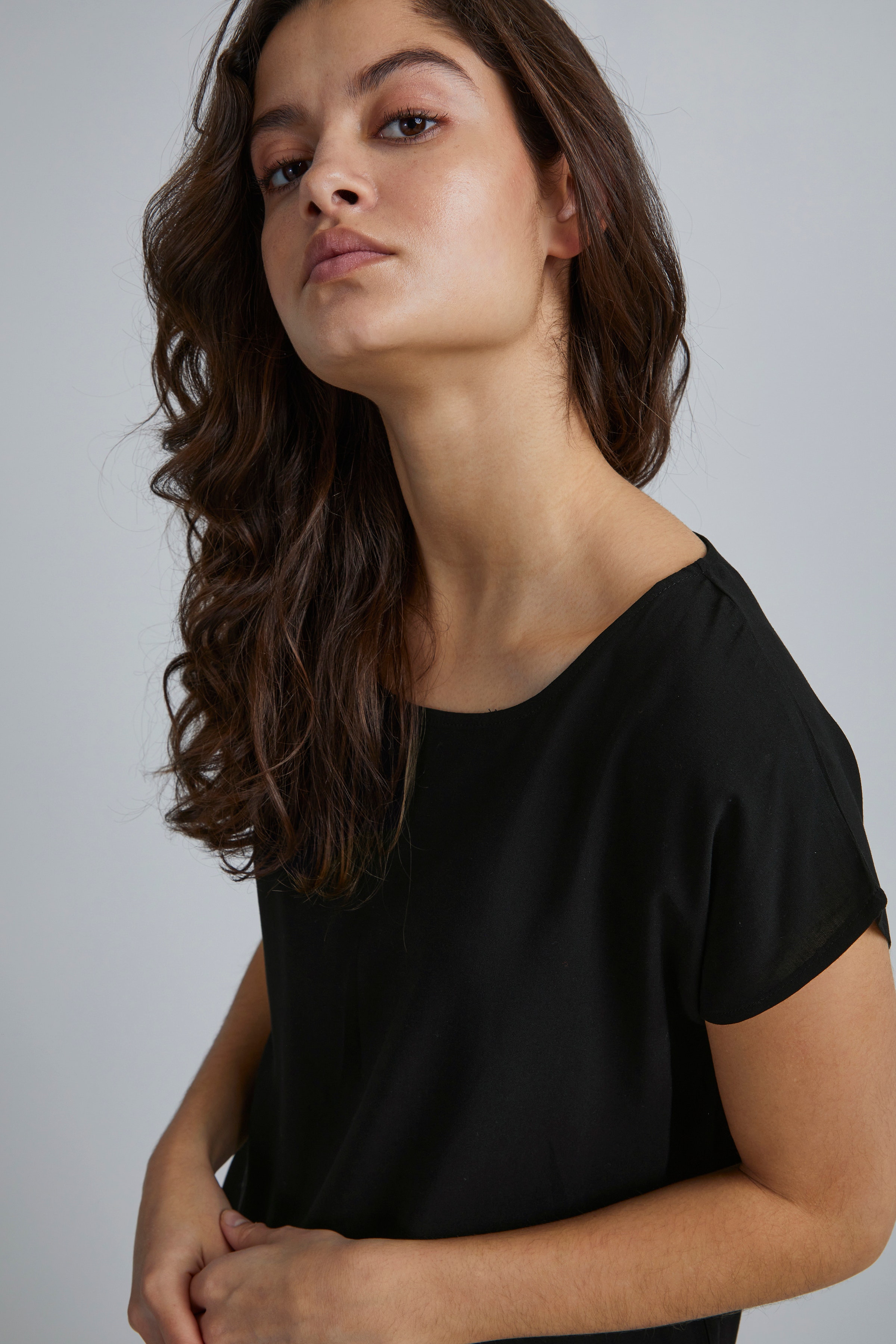 IHMAJA Top LOOKBOOK DETAIL 20109079-10011