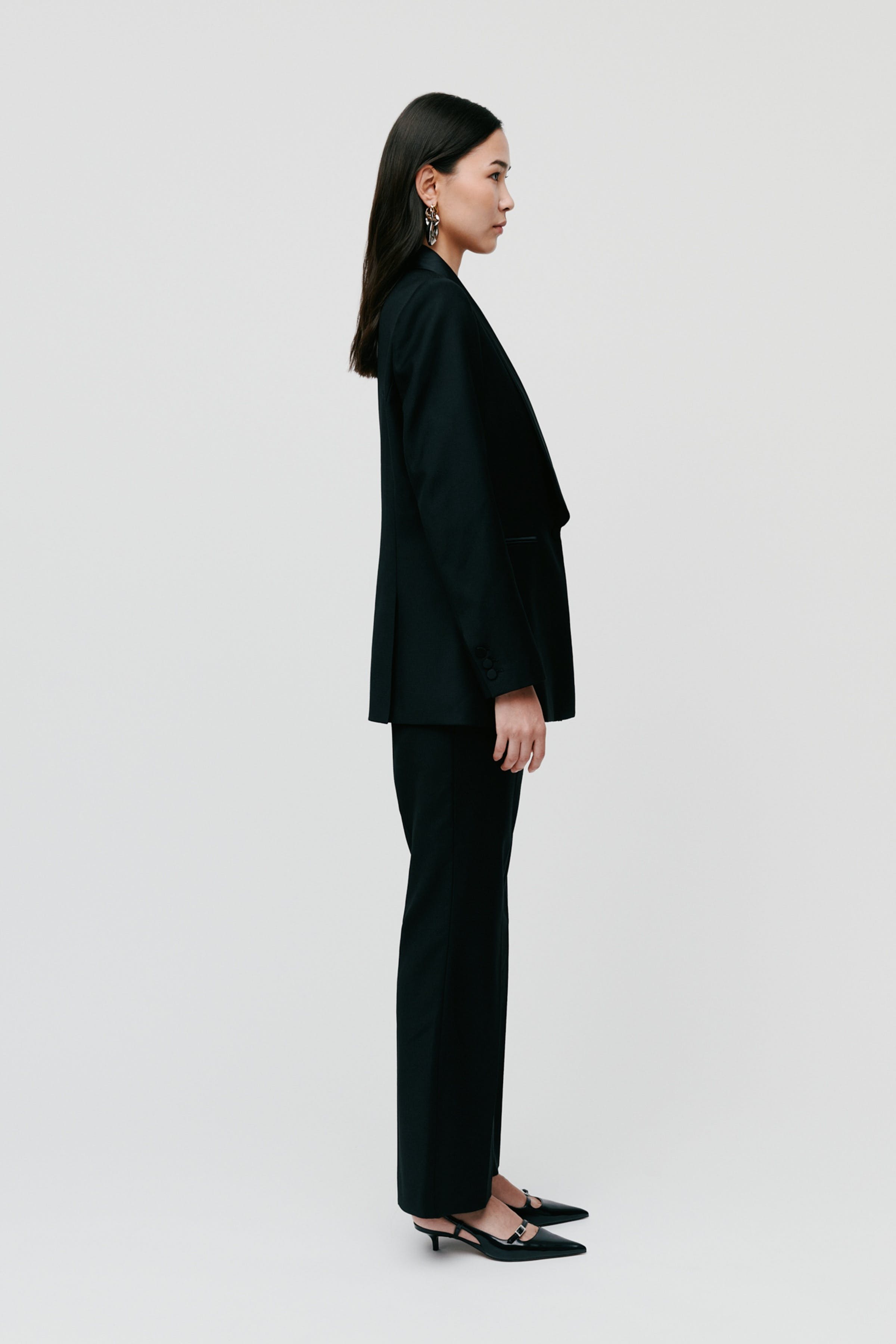 JANA Blazer LOOKBOOK FRONT 30600766-BK999