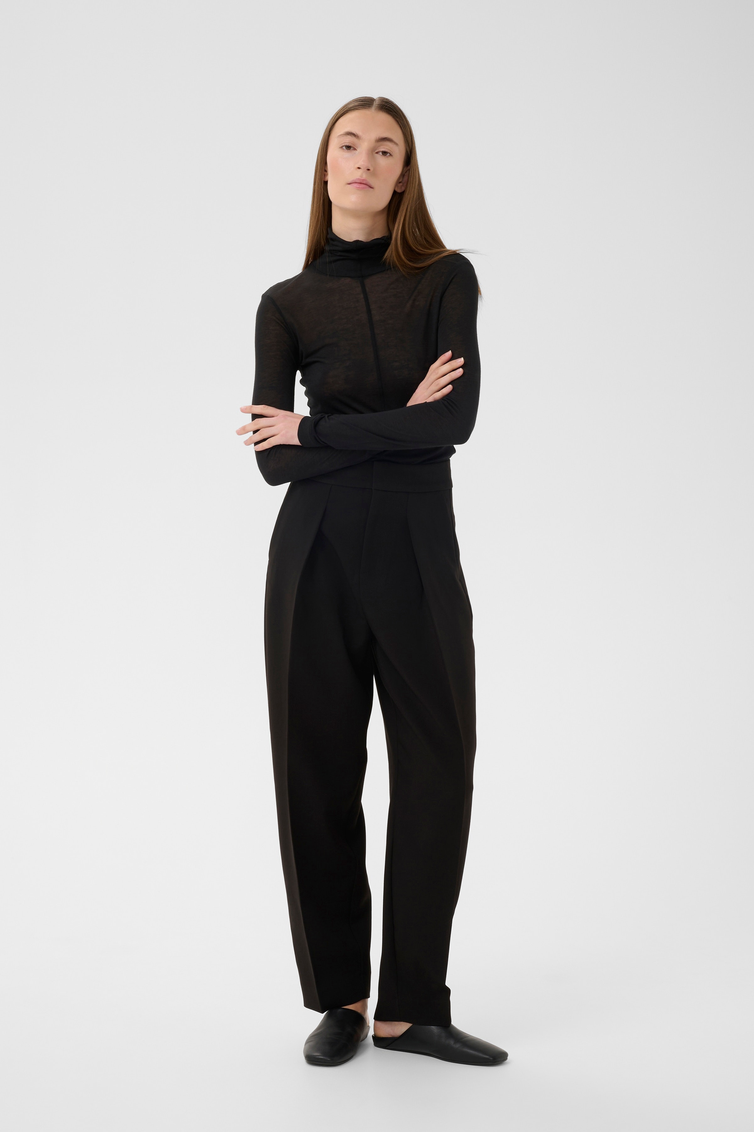 WilceeIW Hose LOOKBOOK FRONT 30111272-194008