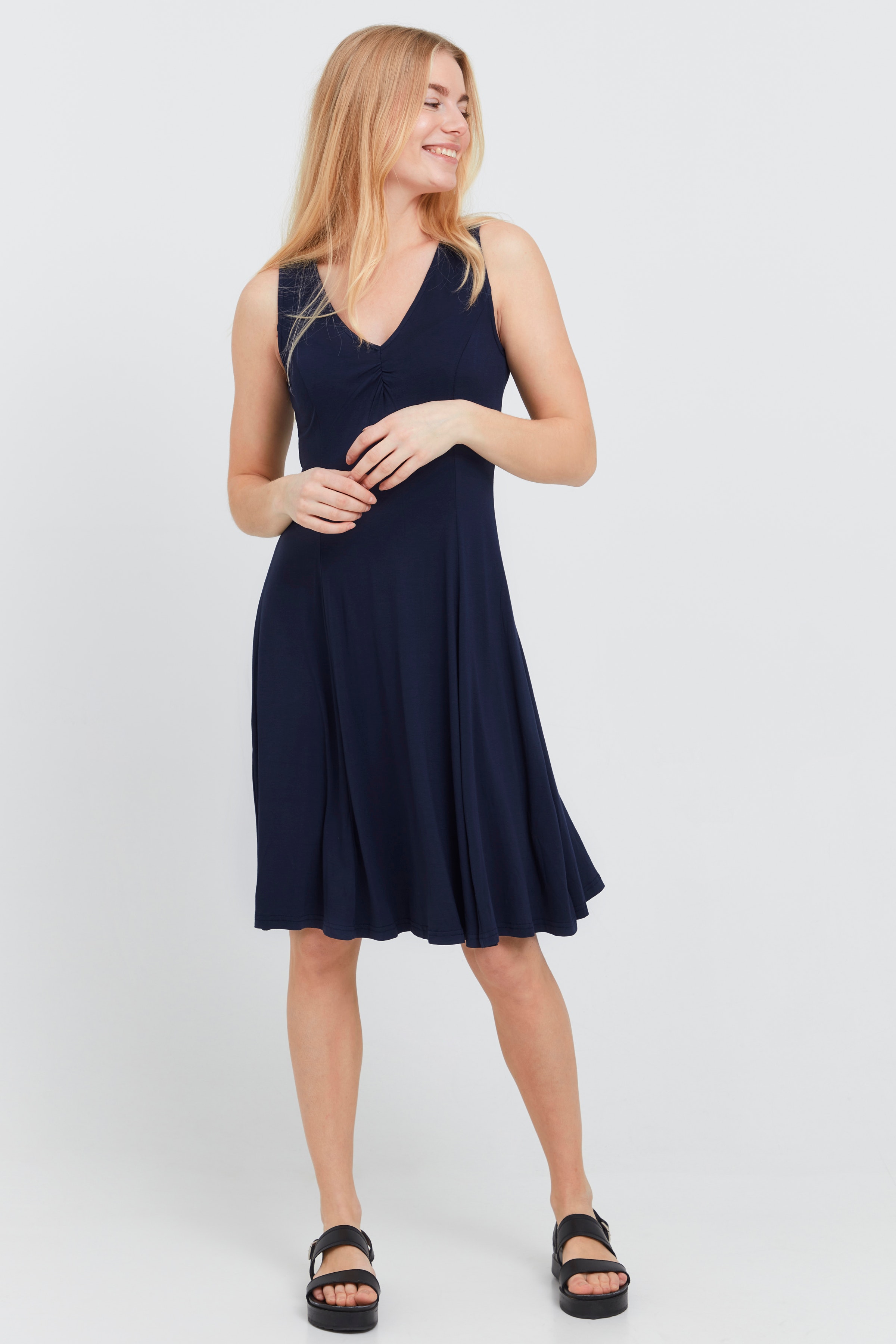 FRAMDOT Kjole LOOKBOOK FRONT 20609229-193923