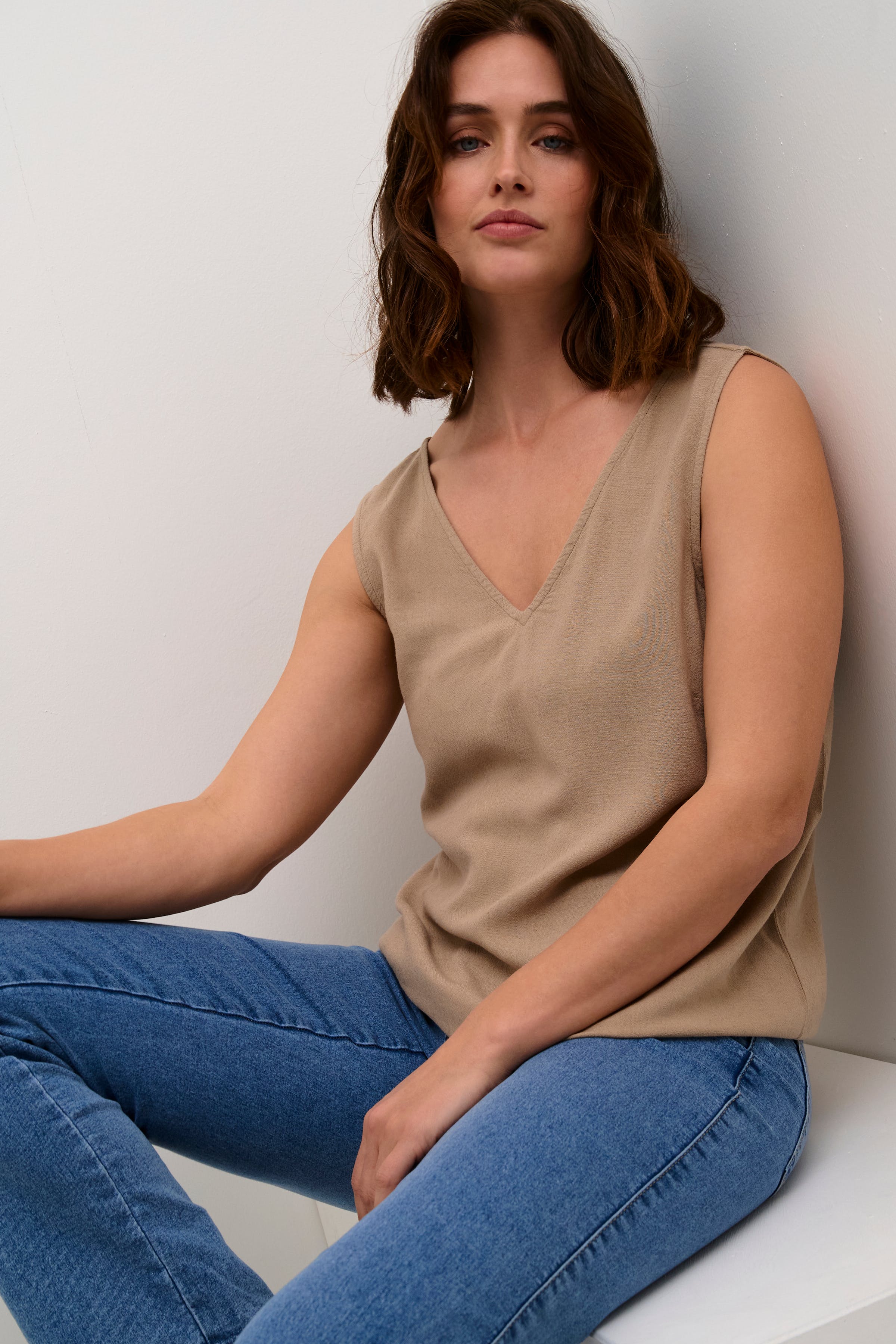 KAmilia Lin Top LOOKBOOK DETAIL 10508426-171109