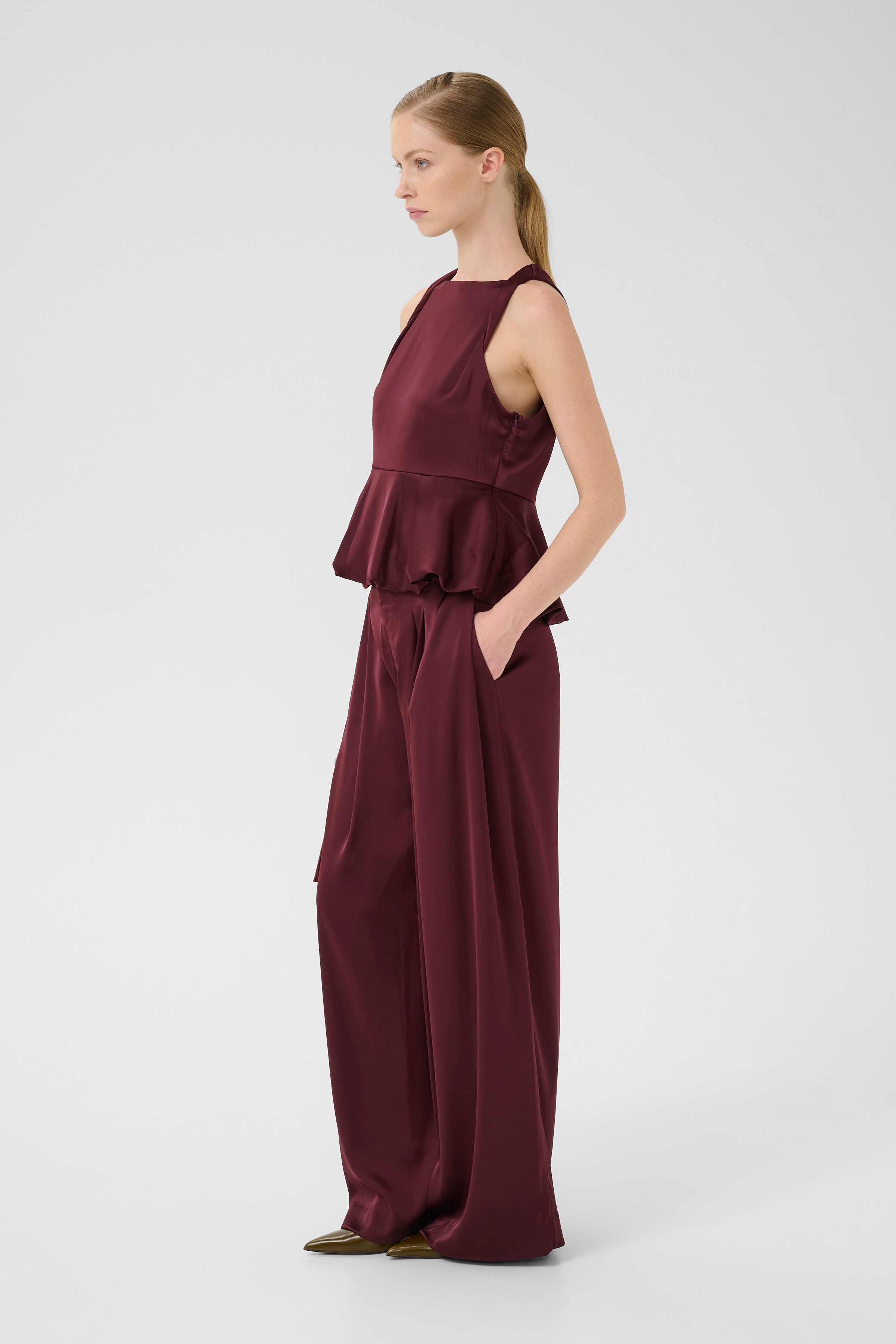 GZrue Trousers LOOKBOOK FRONT 10910805-108291