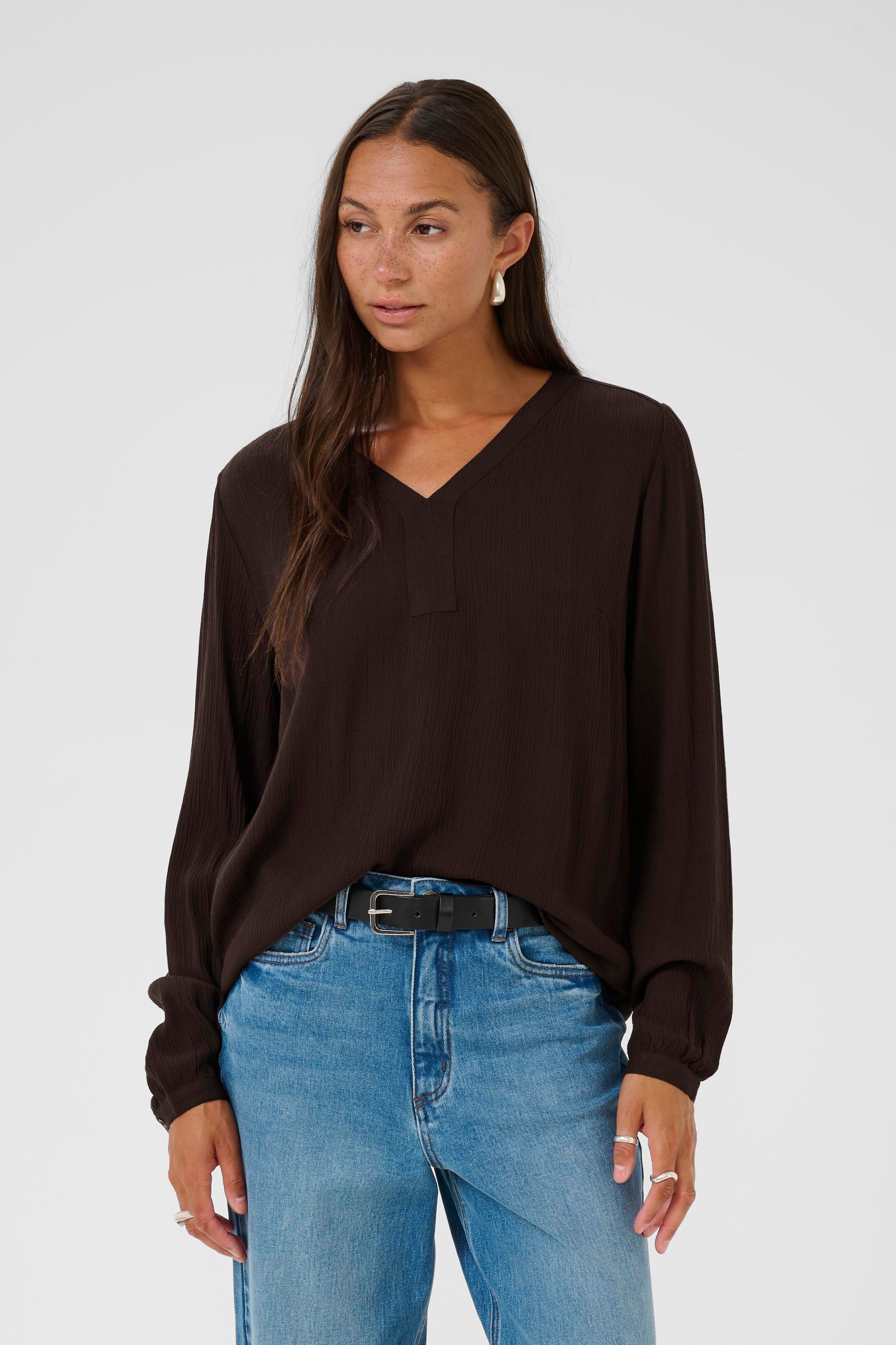 KAamber Bluse LOOKBOOK FRONT 501032-191111