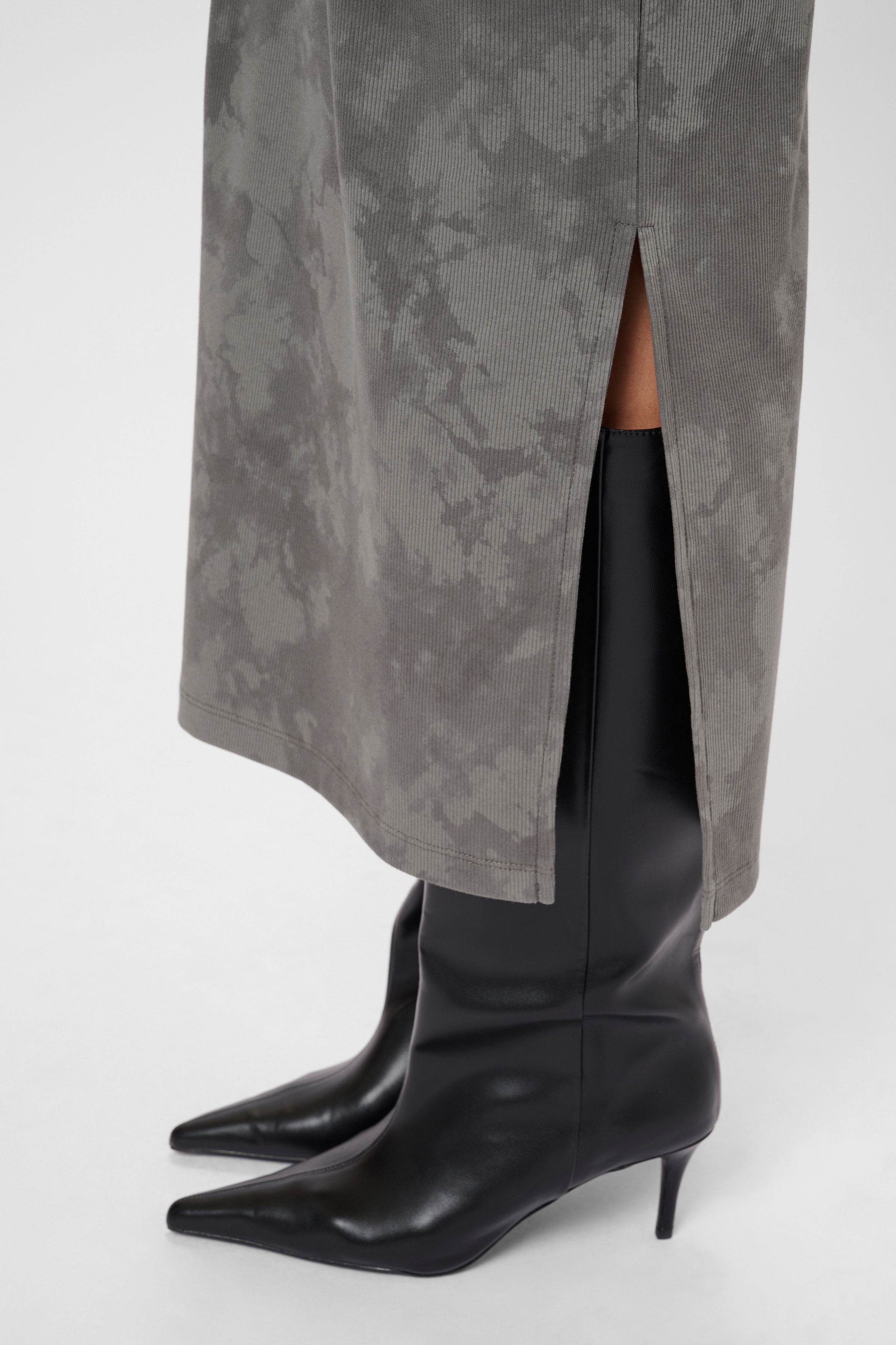 CUhamo Rock LOOKBOOK DETAIL 50112246-500071