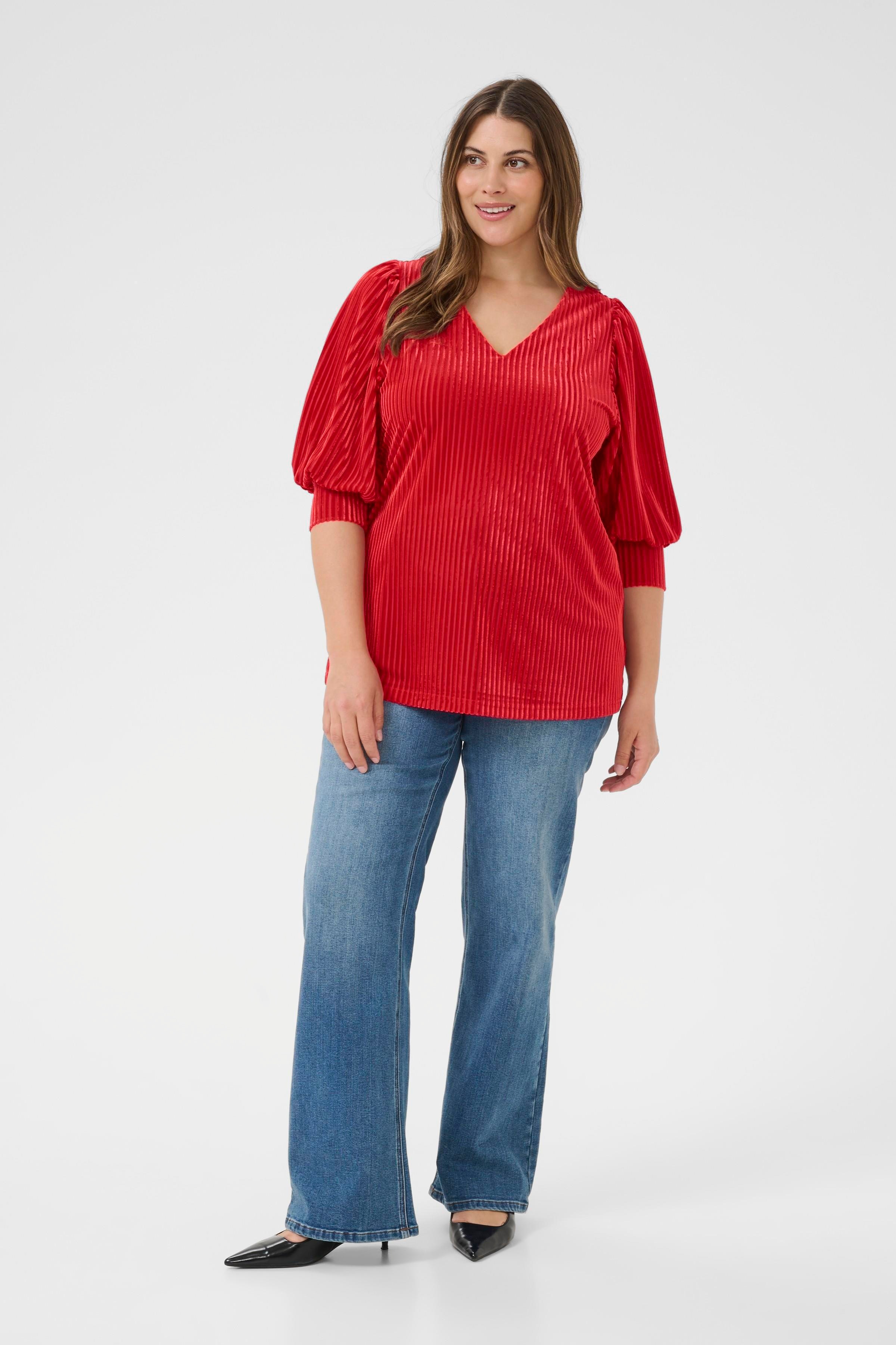 KCcacanna Velourbluse LOOKBOOK FRONT 10581210-106907