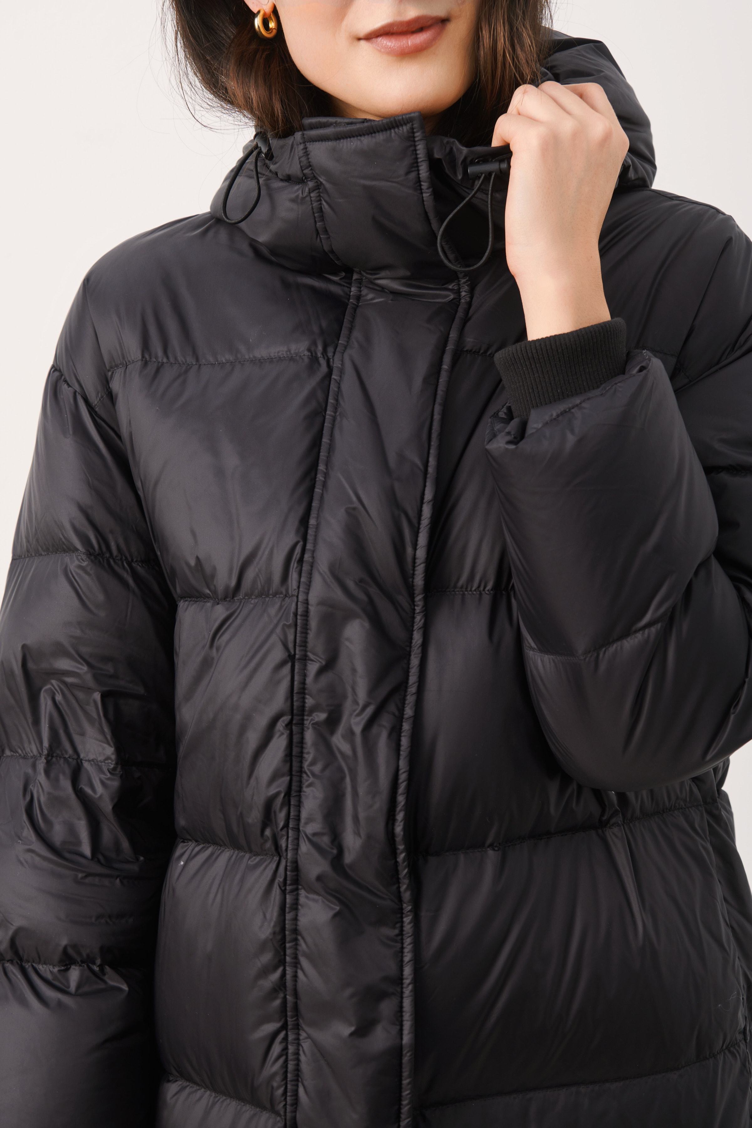 CaitlinPW Coat LOOKBOOK DETAIL 30307766-194008