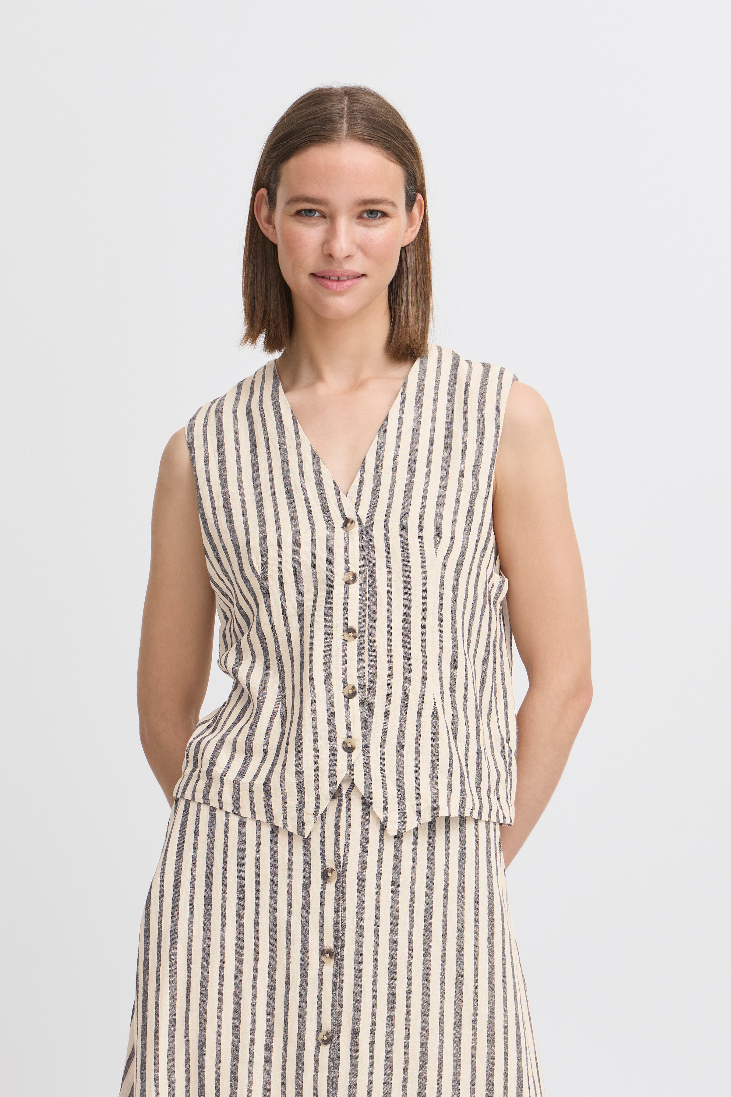 BYFALAKKA Vest LOOKBOOK FRONT 20816601-204794