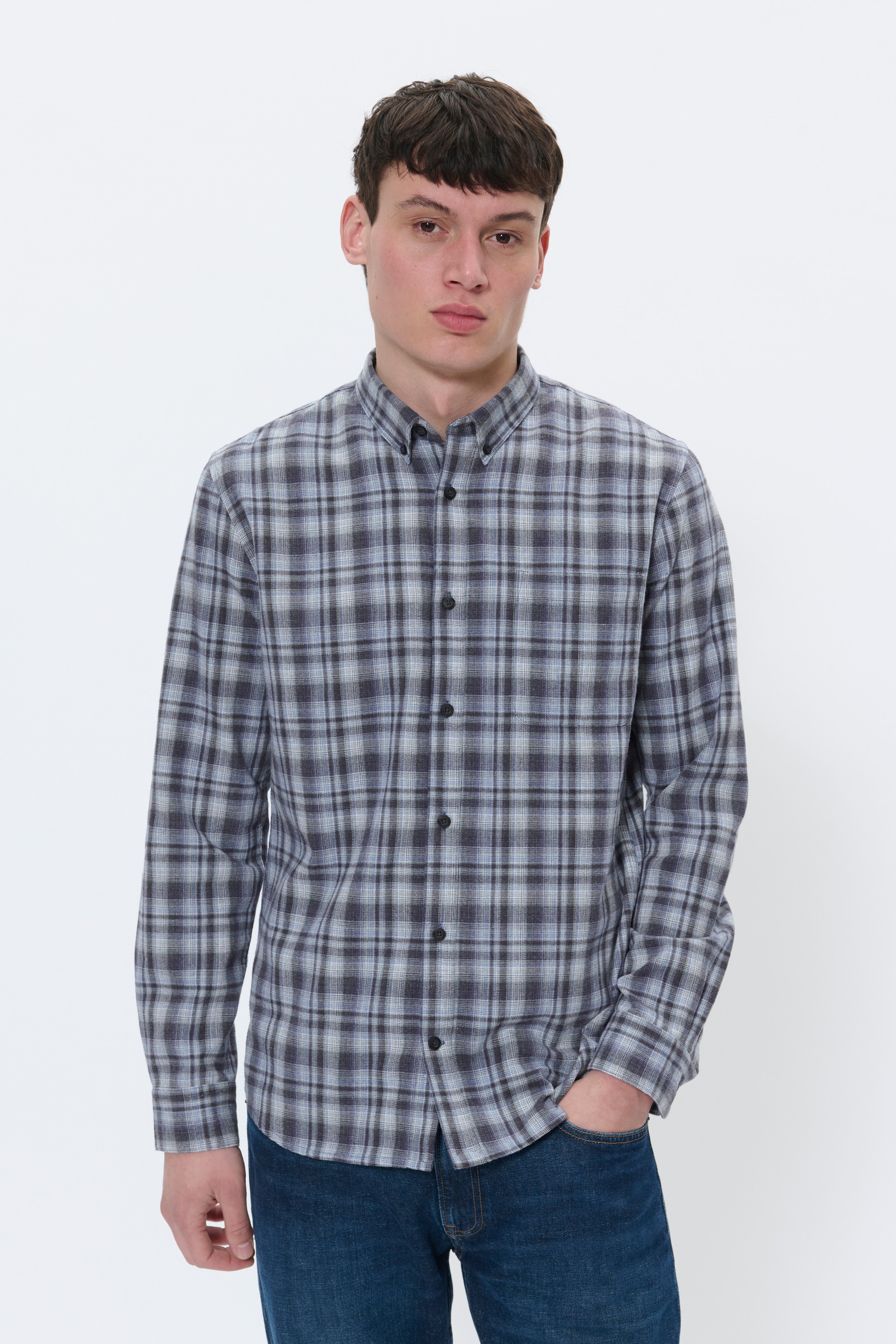MAtrostol Shirt LOOKBOOK FRONT 30208524-194011