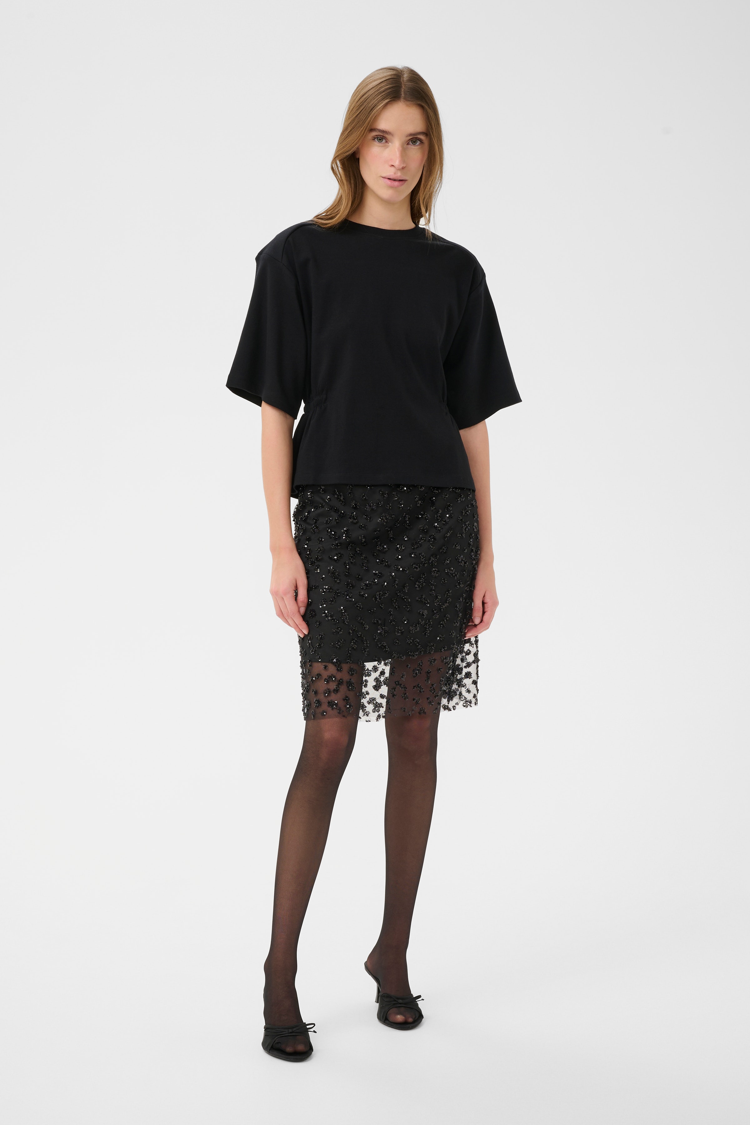 KBCarmen Skirt LOOKBOOK FRONT 10105704-194008