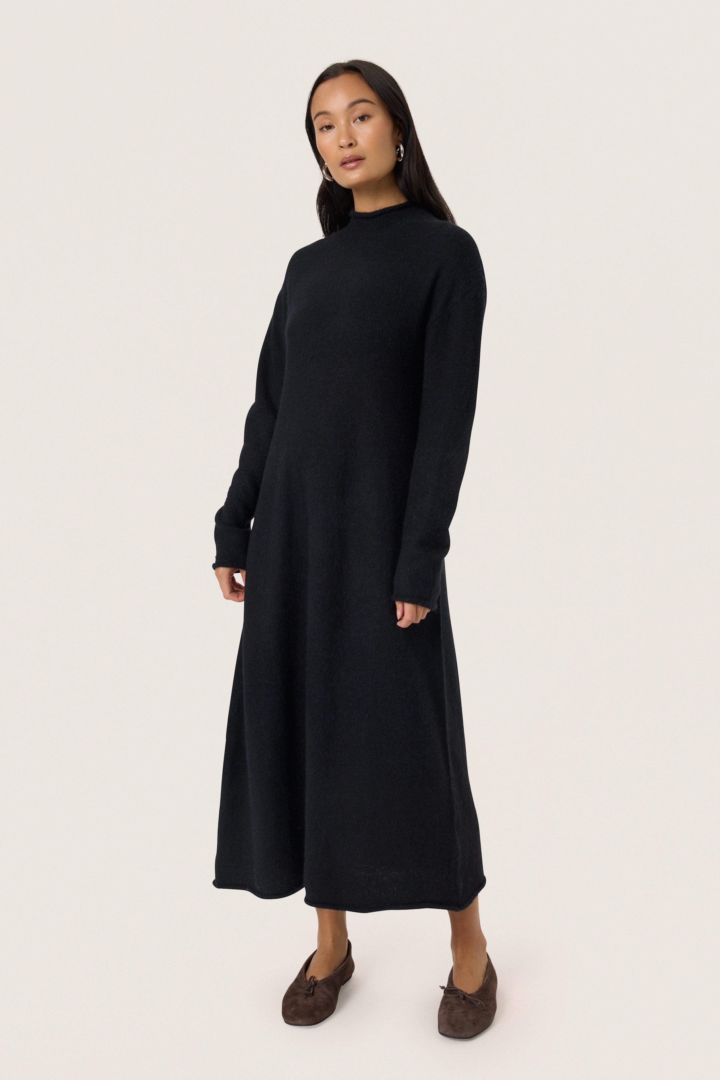 SLMiya Jurk LOOKBOOK FRONT 30407765-1940081