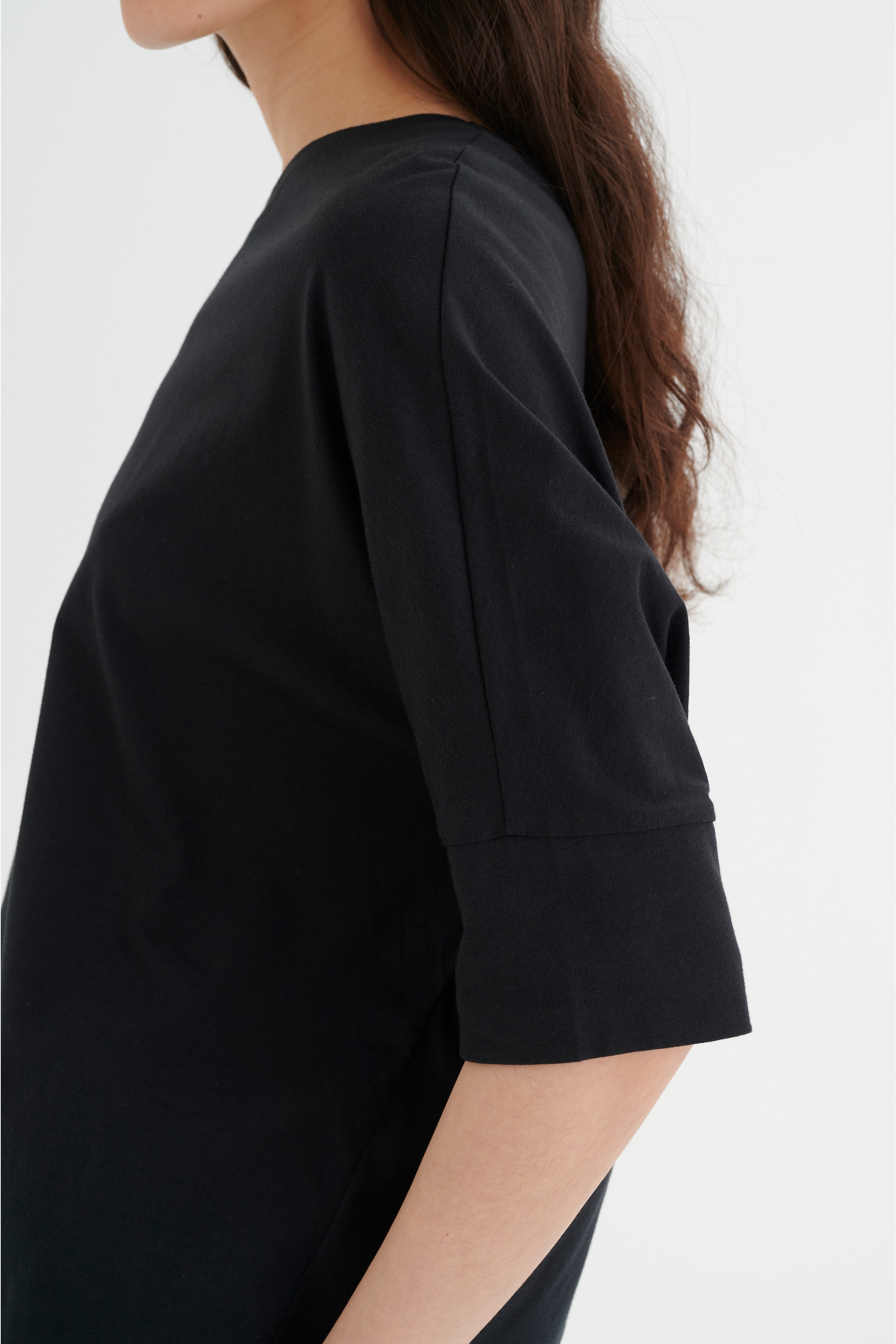 HuldaIW T-shirt LOOKBOOK FRONT 30106394-194008