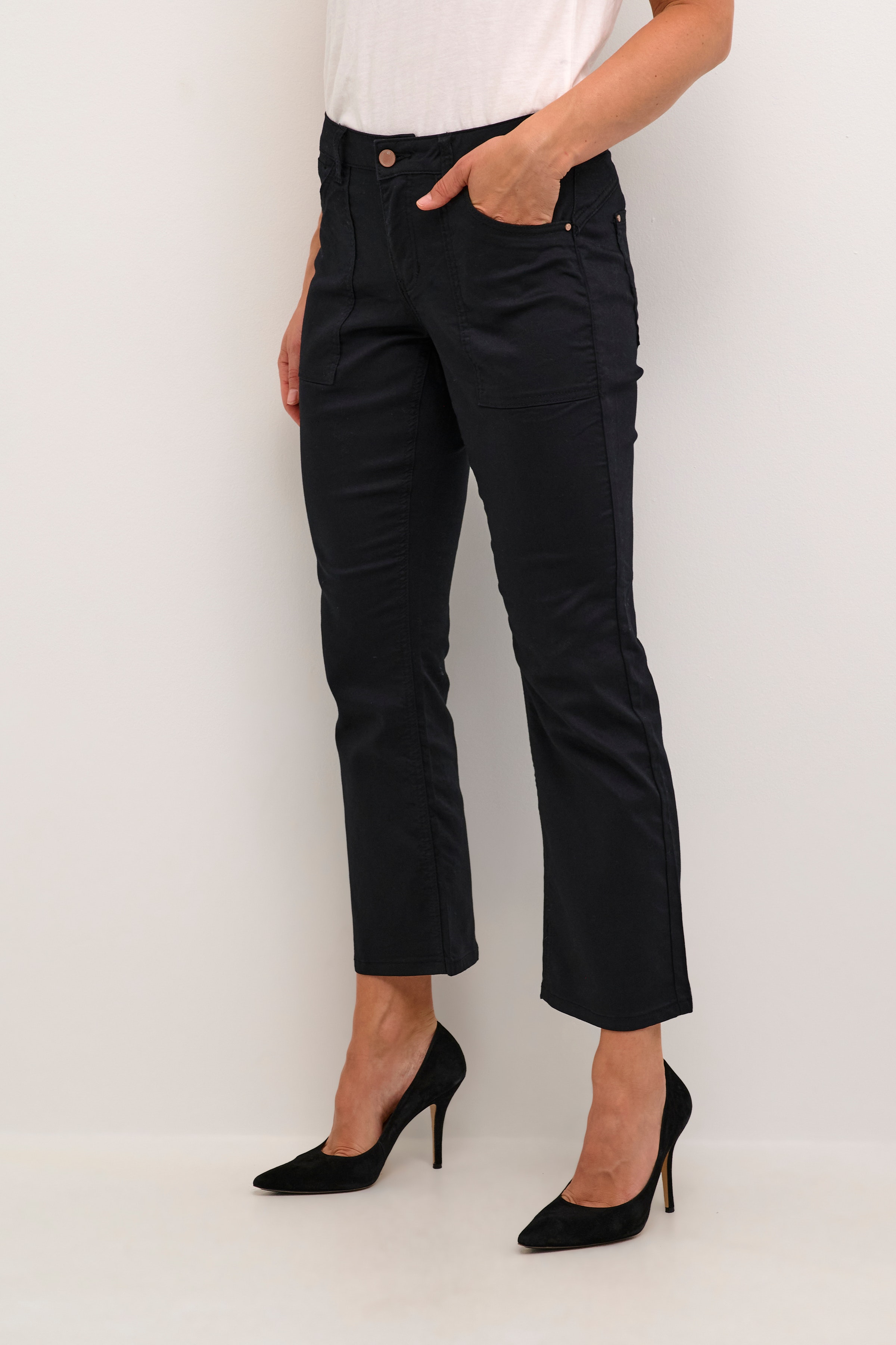 CRLotte Jeans LOOKBOOK FRONT 10611185-100120