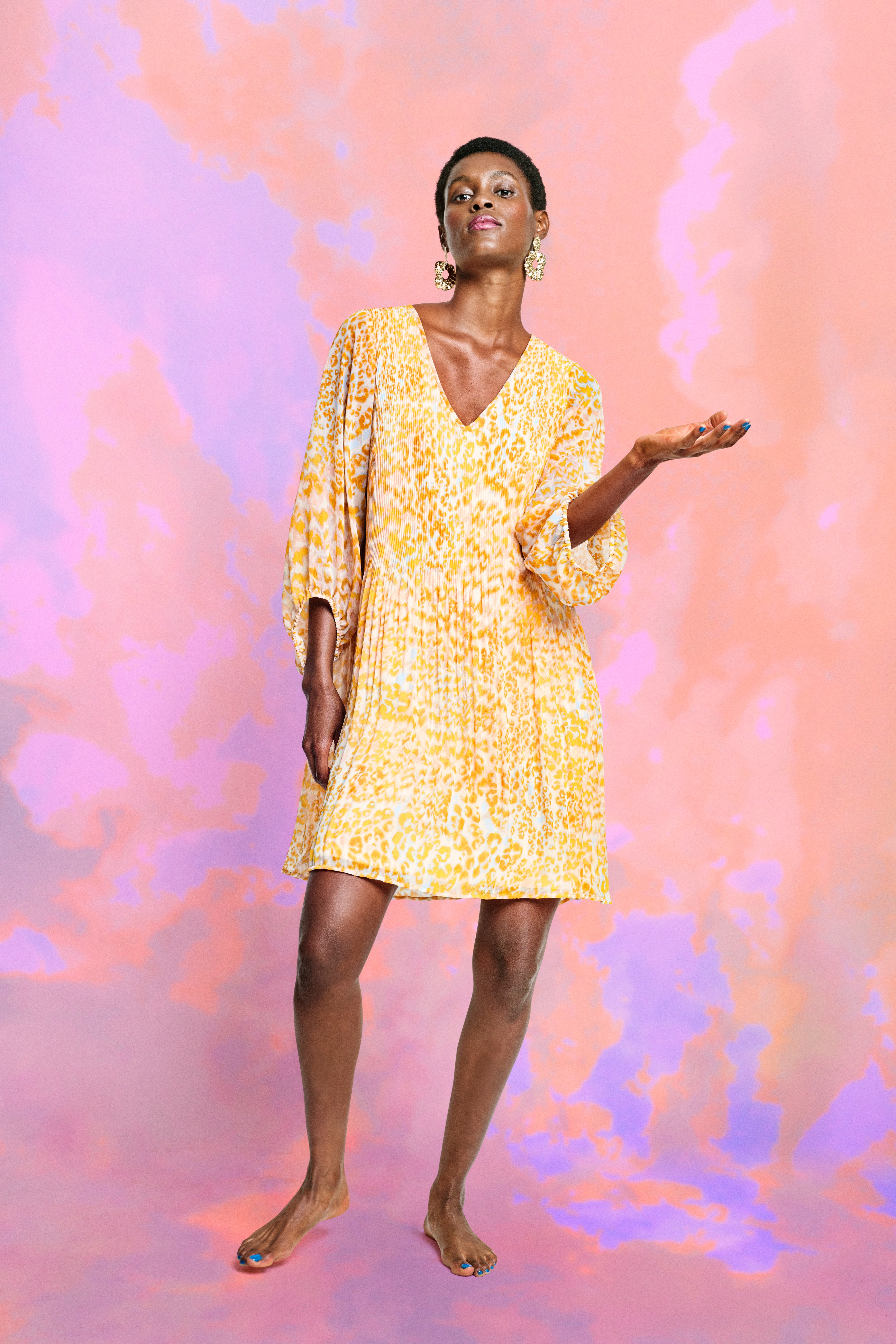 IHNAFUNA Kjole LOCATION NONE 20116384-130905