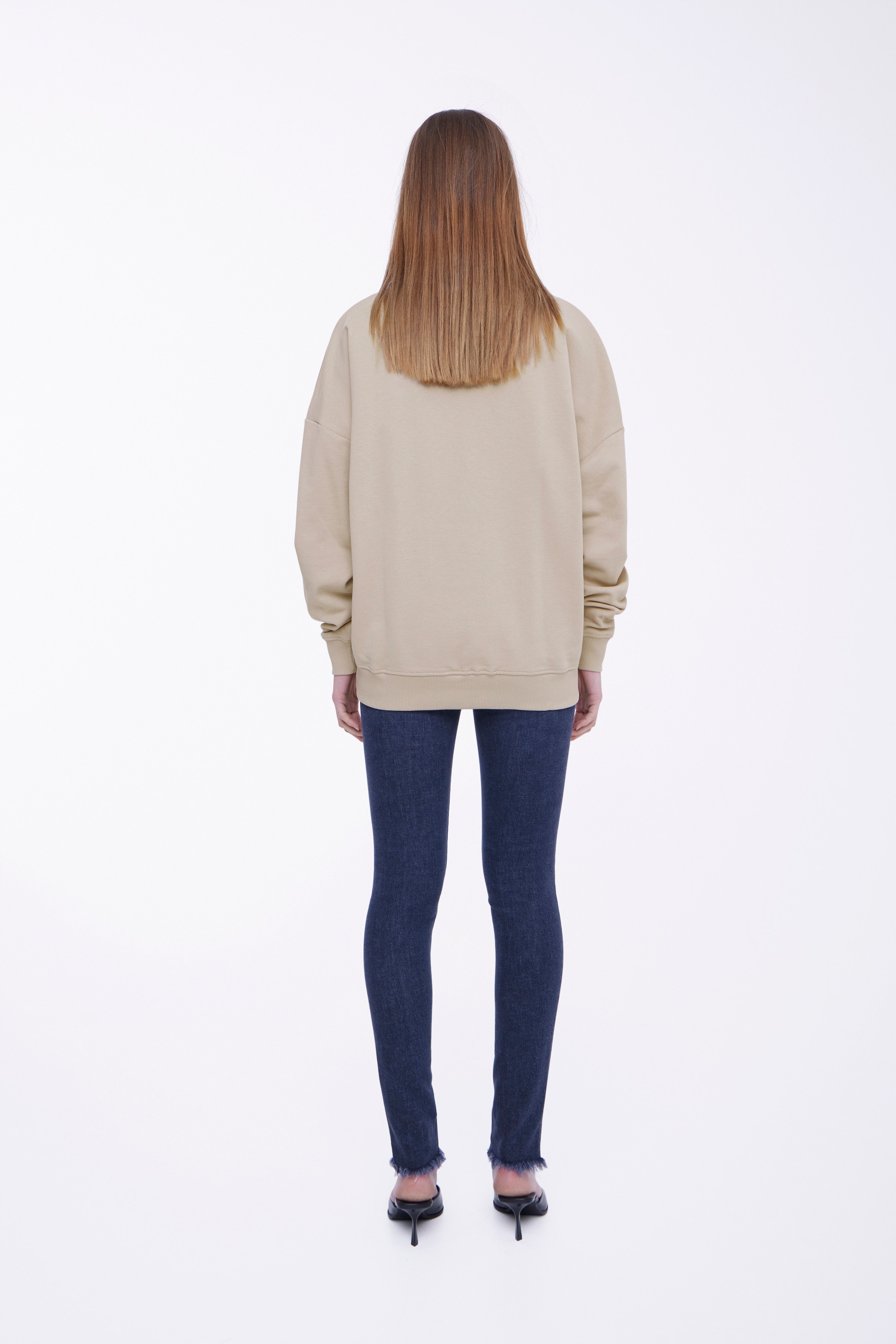 L. SMITH SWEATSHIRT LOOKBOOK BACK 50400051-170909