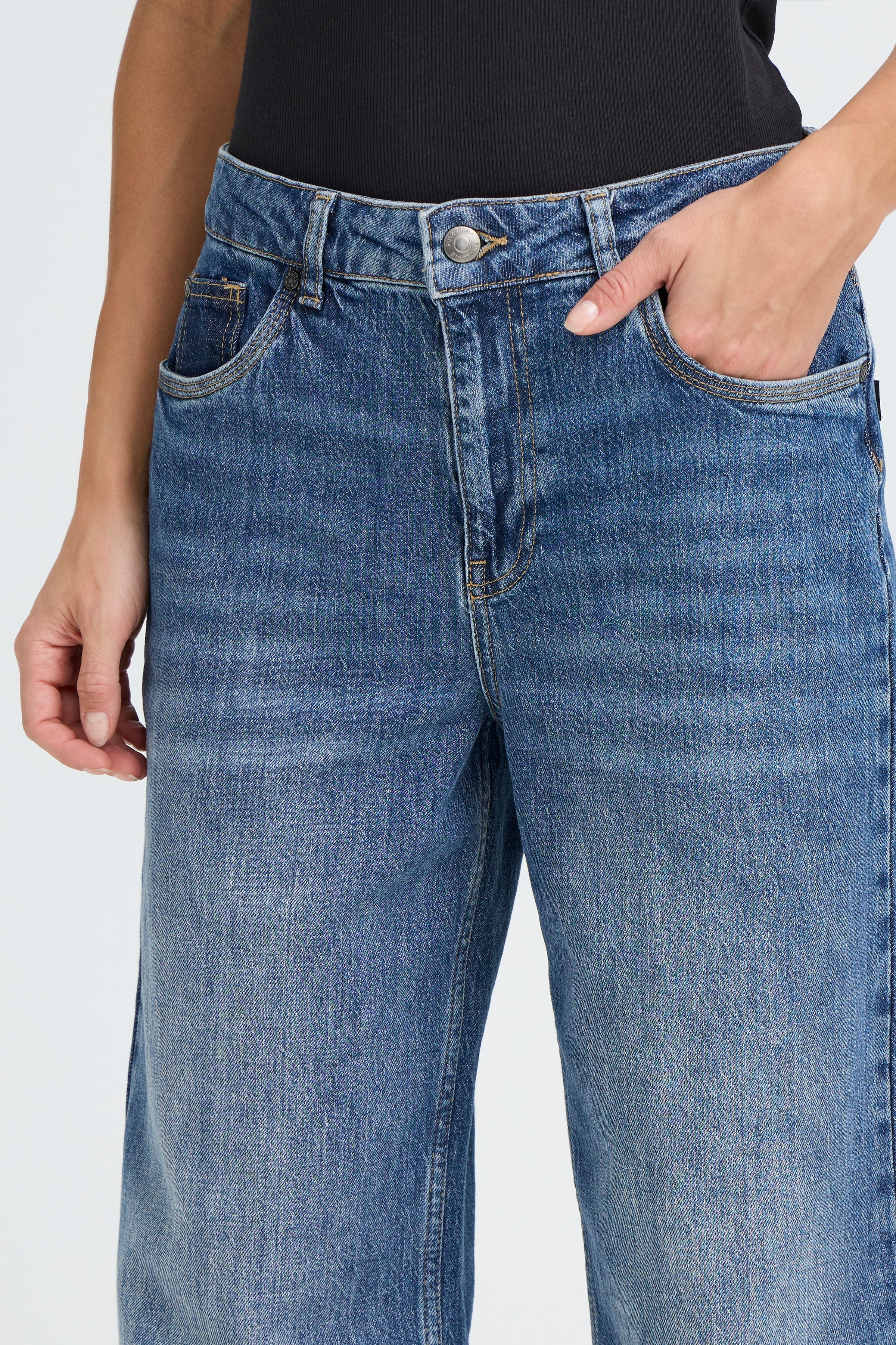 PZVEGA Jeans LOOKBOOK DETAIL 50207173-900004239