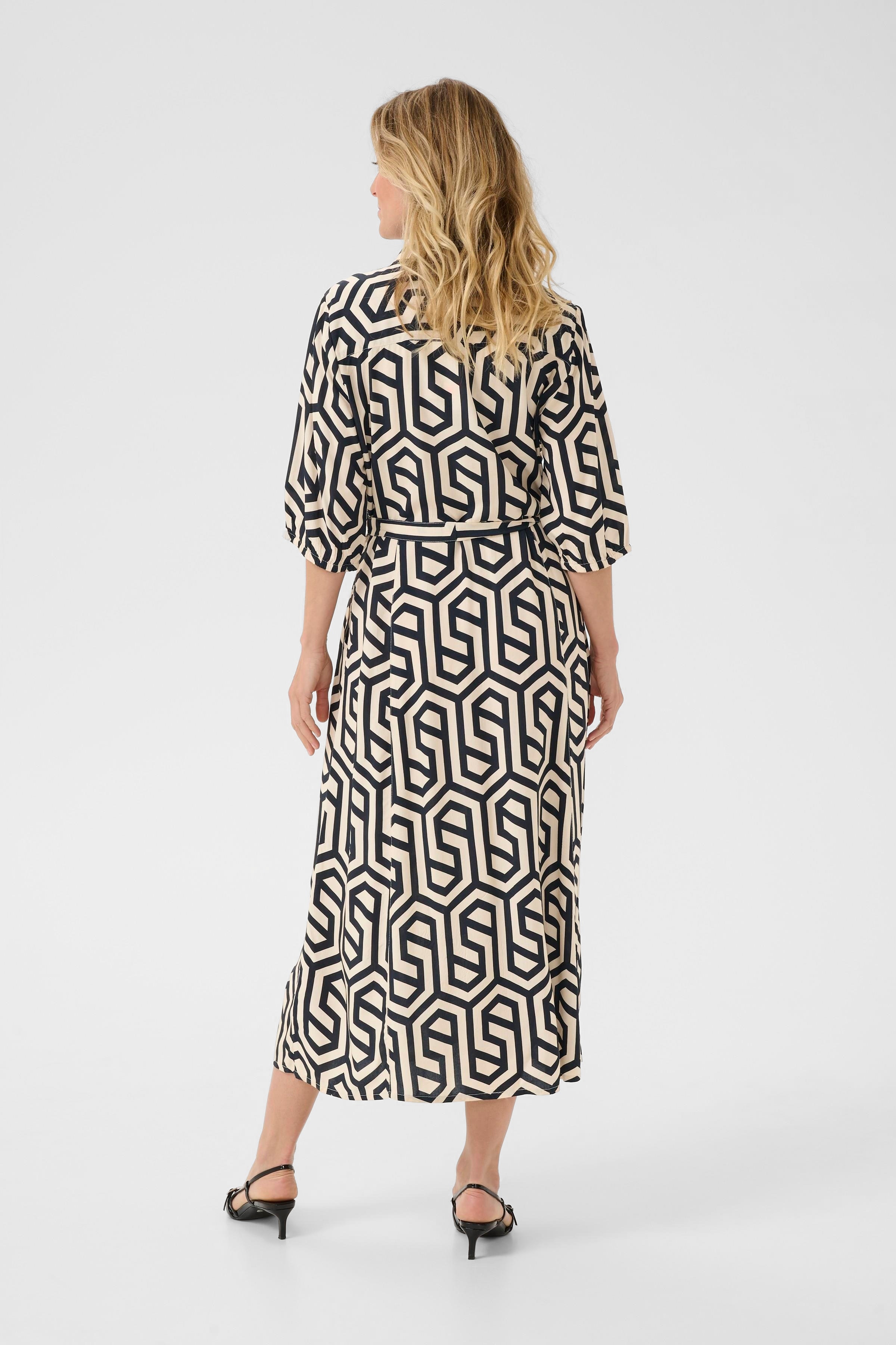 CRTiah Klänning LOOKBOOK FRONT 10611340-106775