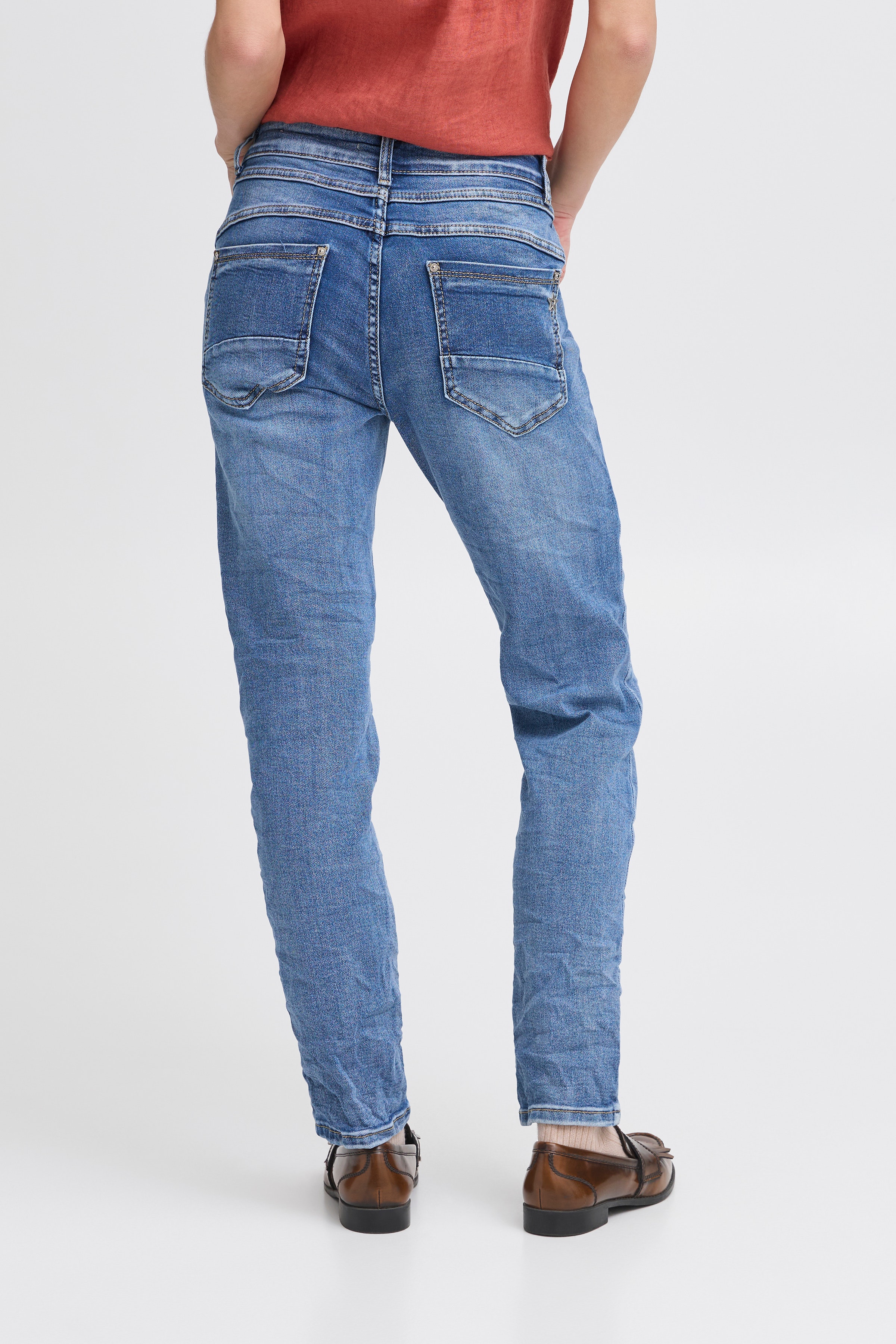 SBPRETTY Jeans LOOKBOOK FRONT 22100944-202820