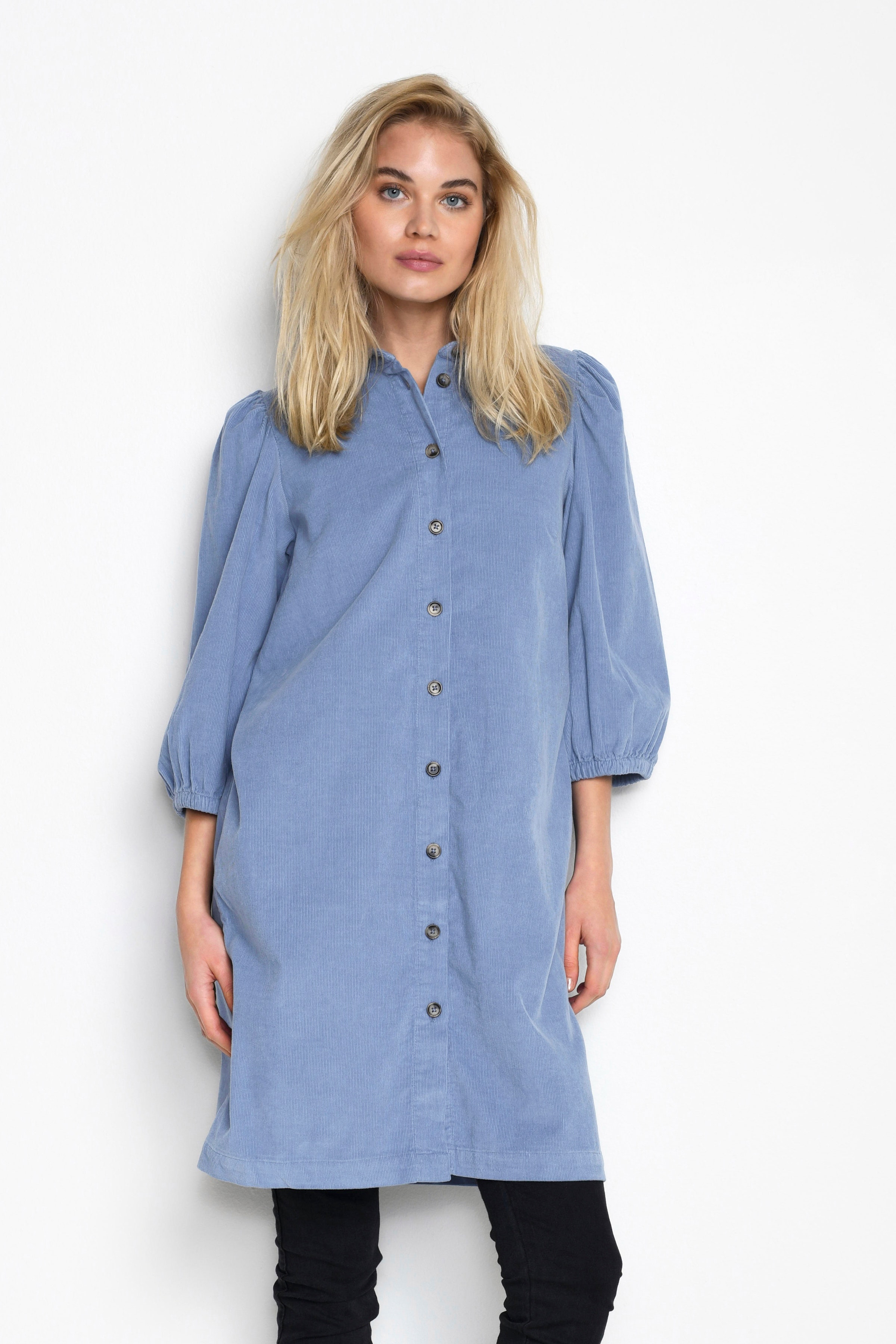 KAeva Kjole LOOKBOOK FRONT 10506785-174015