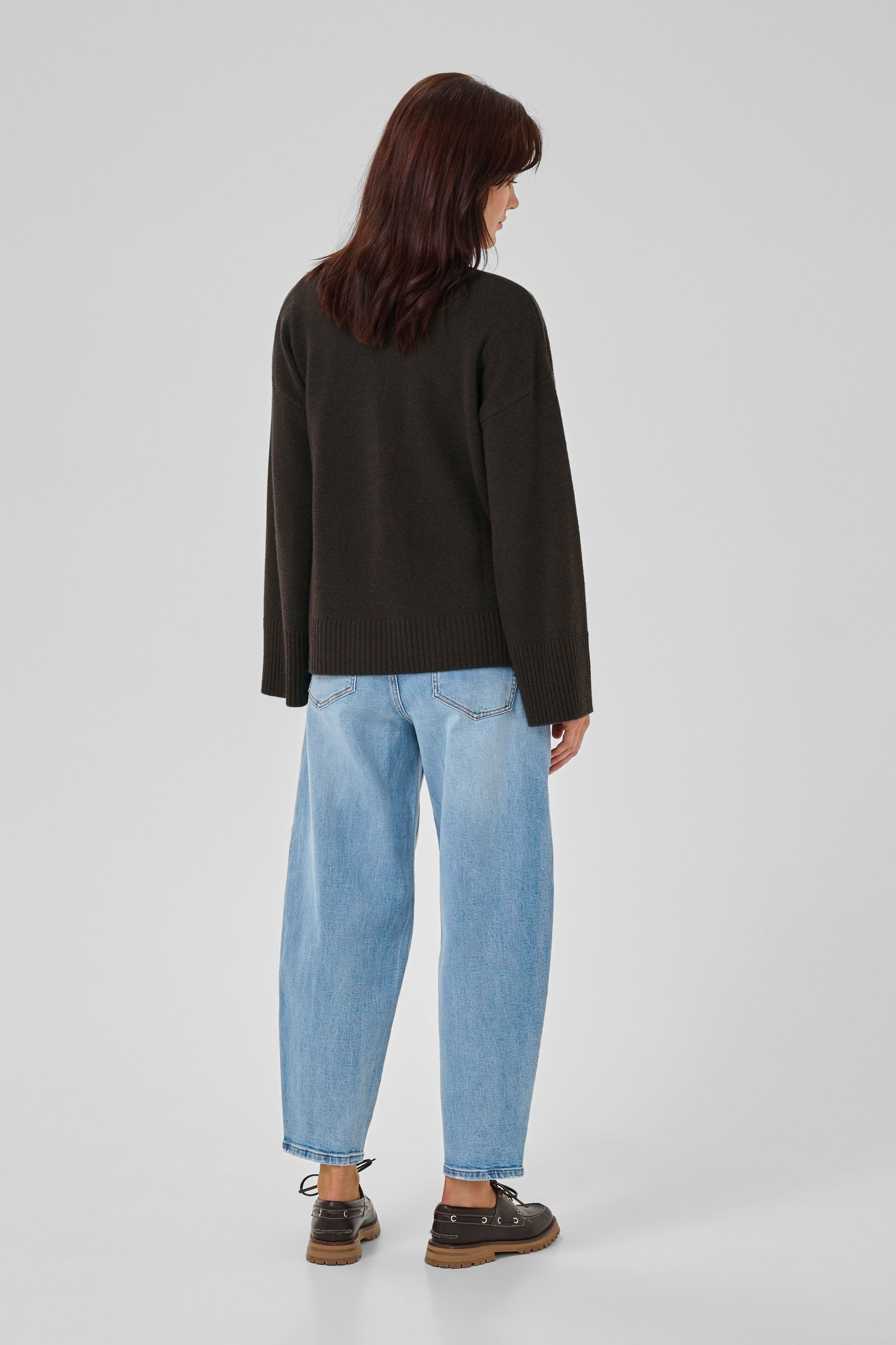 HuxiMW Pullover LOOKBOOK BACK 10705282-191103