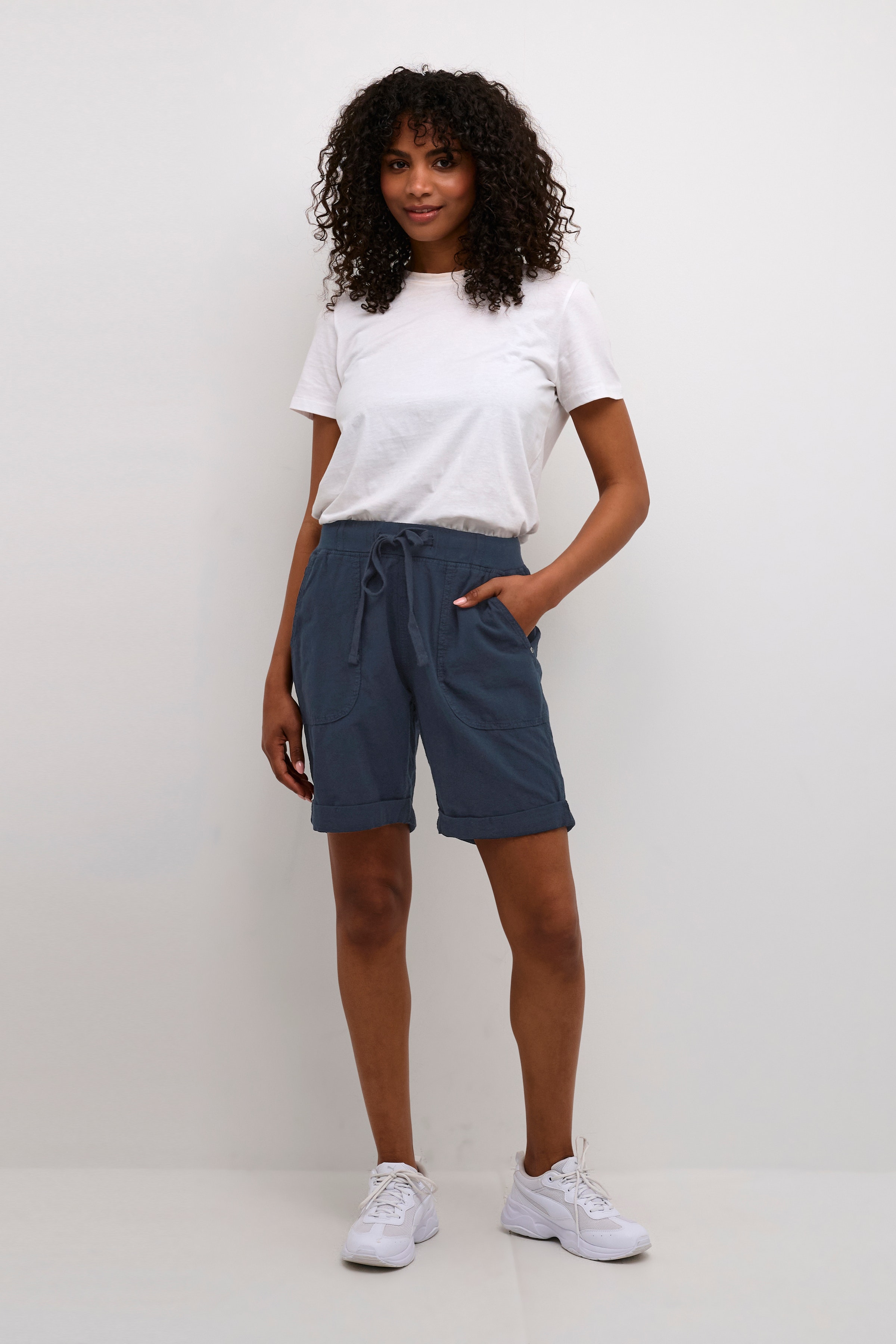 KAnaya Shorts LOOKBOOK FRONT 10504239-52737