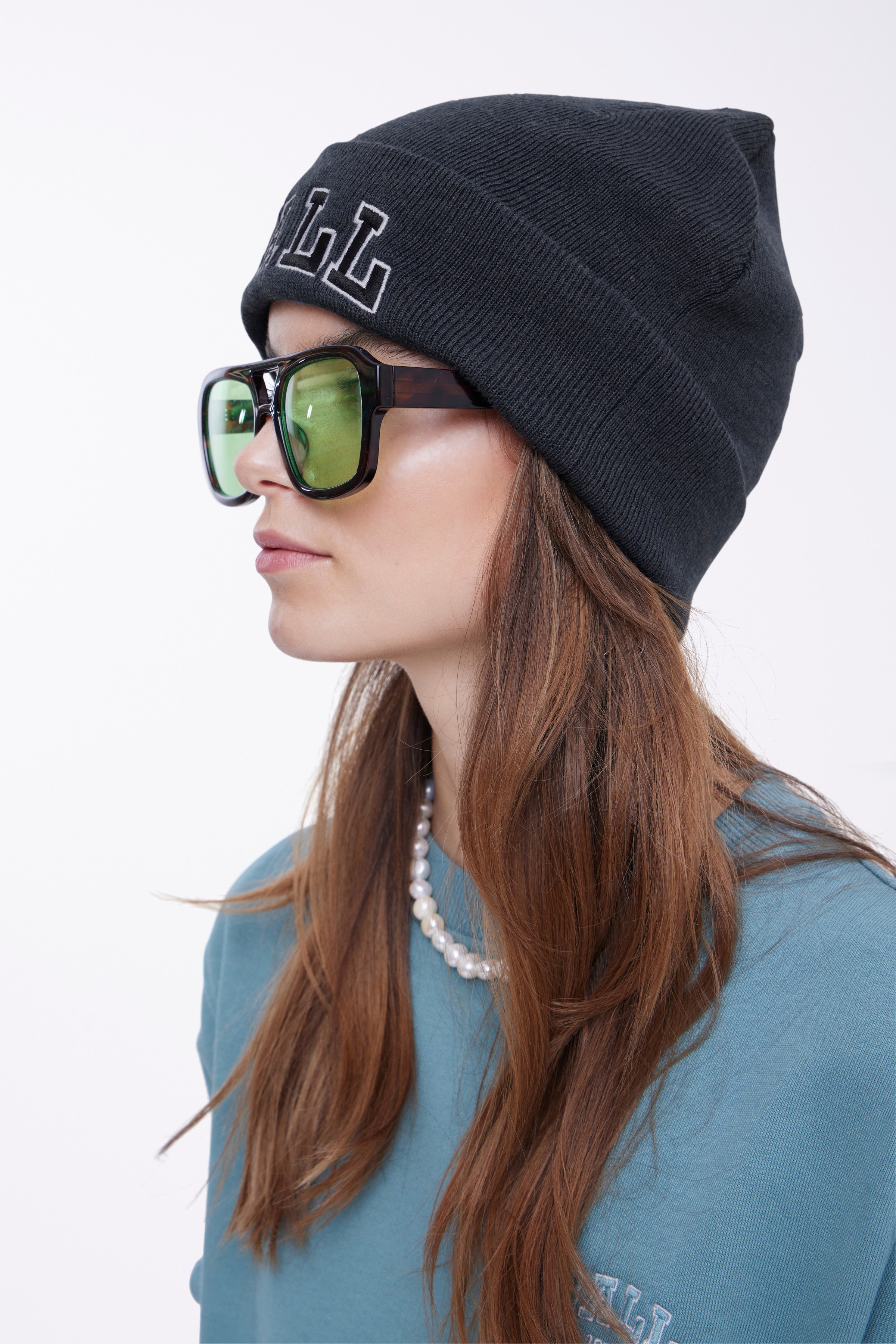 BEANIE ACCESSORIES LOOKBOOK FRONT 50400012-194127