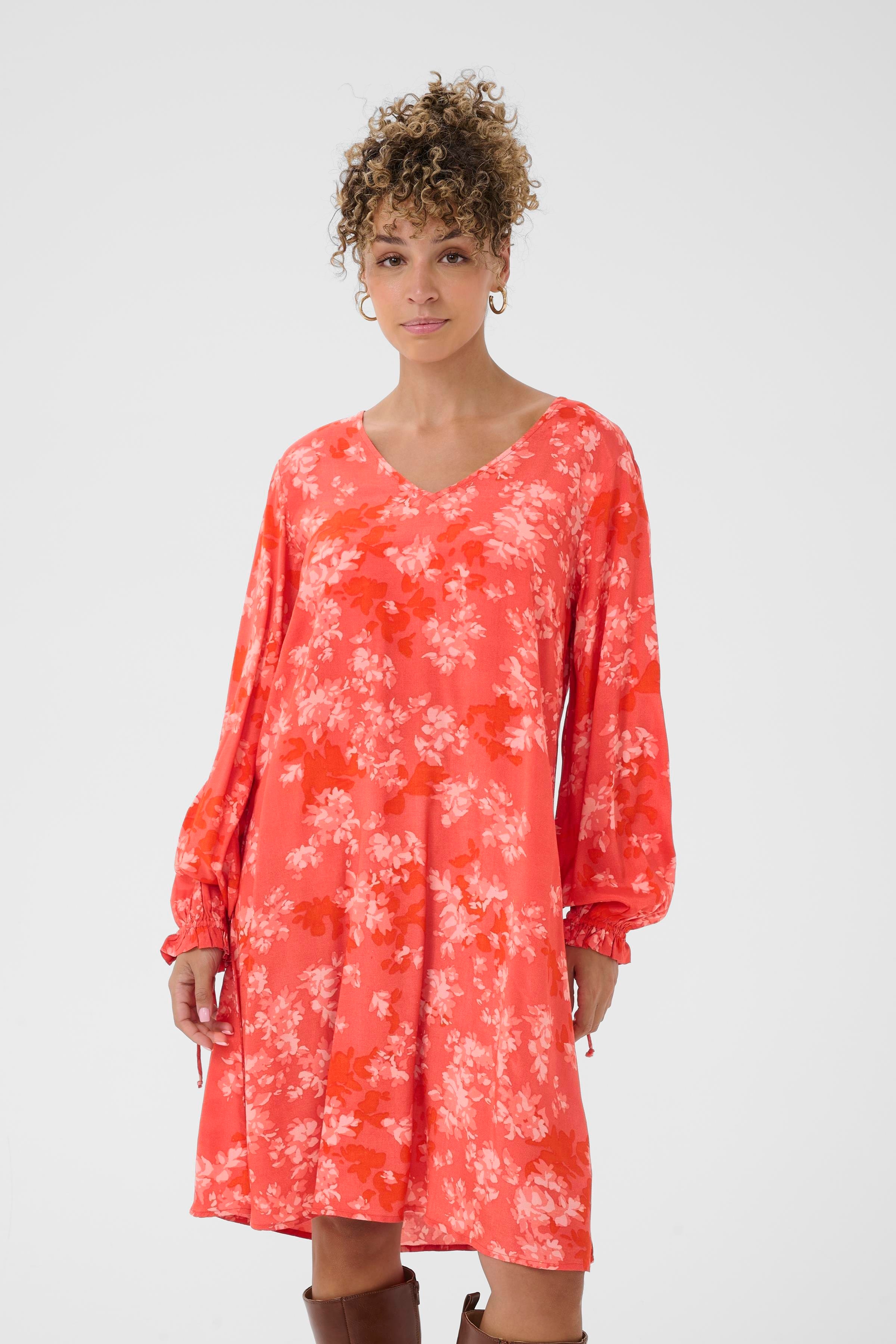 CRBeatrice Dress LOOKBOOK FRONT 10614707-108801