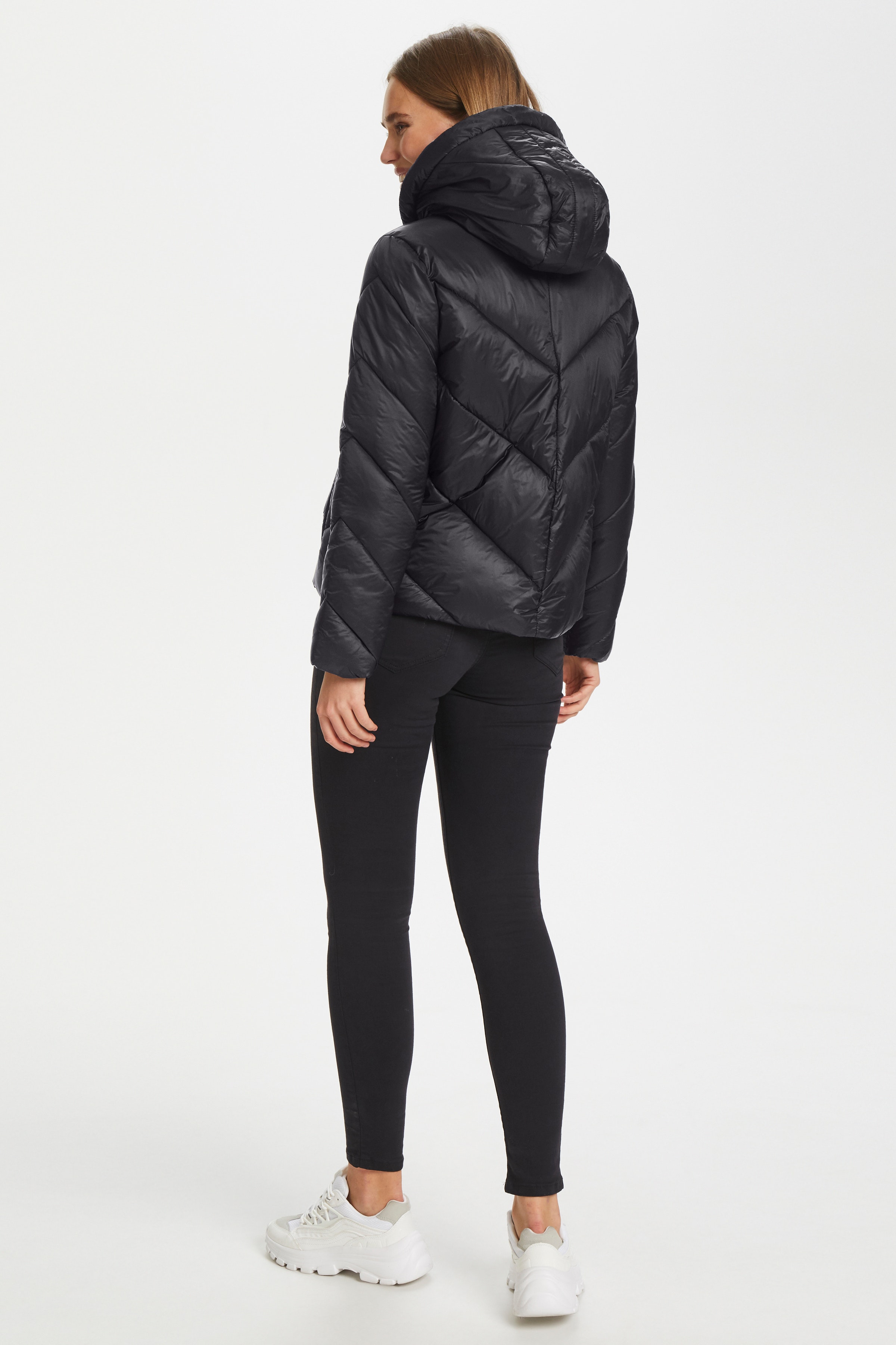 CatjaSZ Ytterplagg LOOKBOOK BACK 30510593-193911