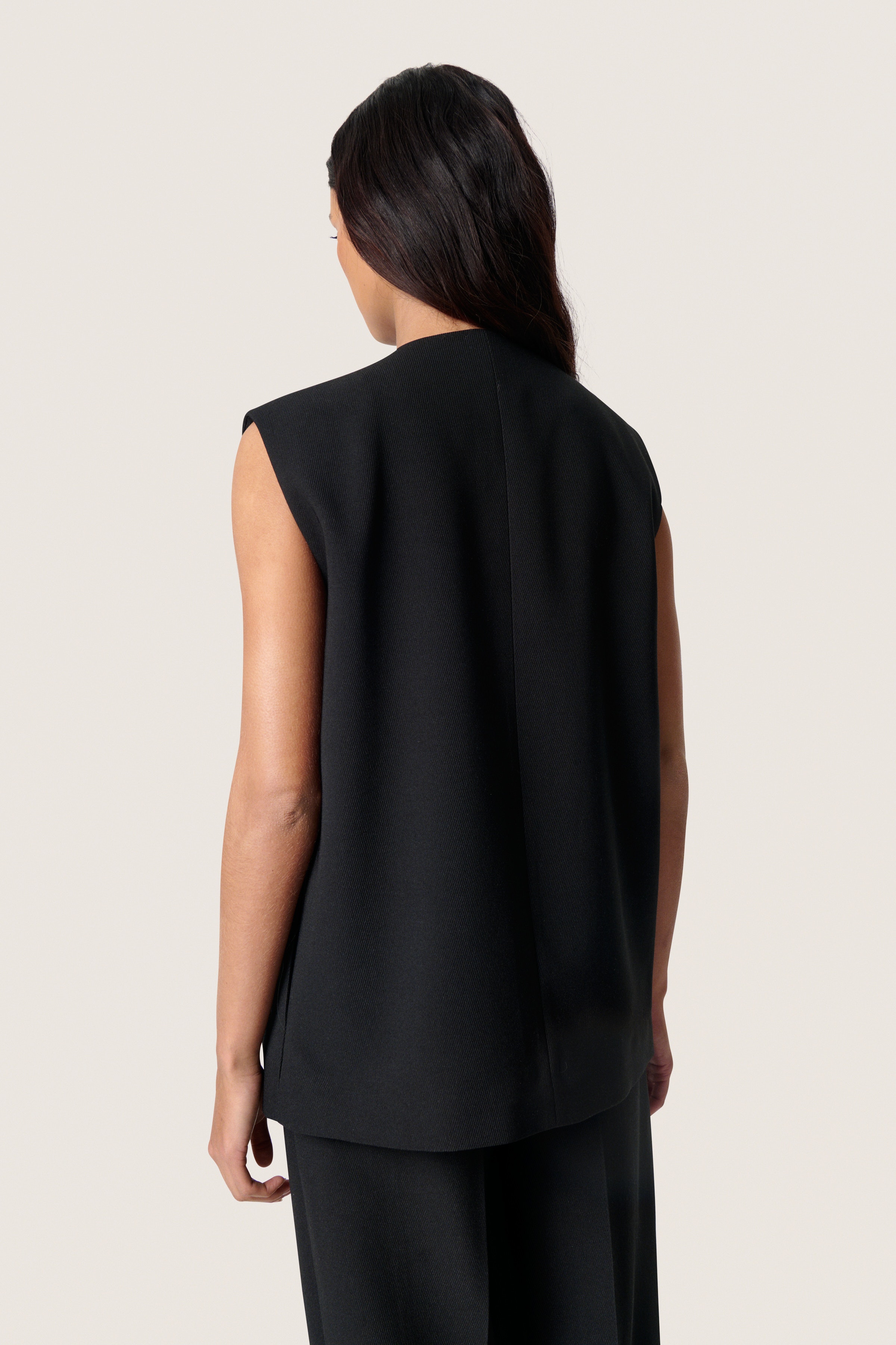 SLSarina Waistcoat LOOKBOOK BACK 30408643-194008
