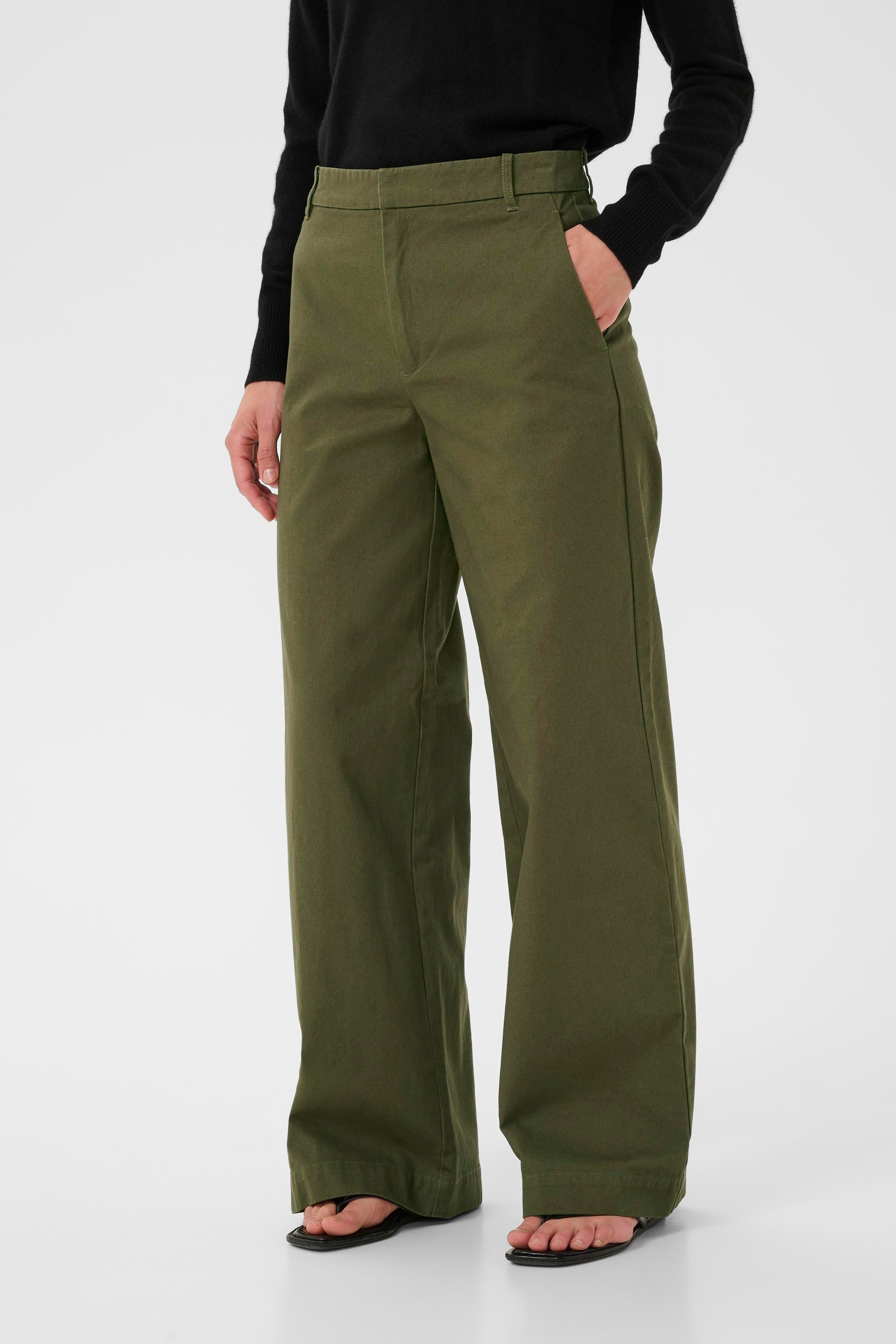 NickyIW Hose LOOKBOOK FRONT 30111024-190512